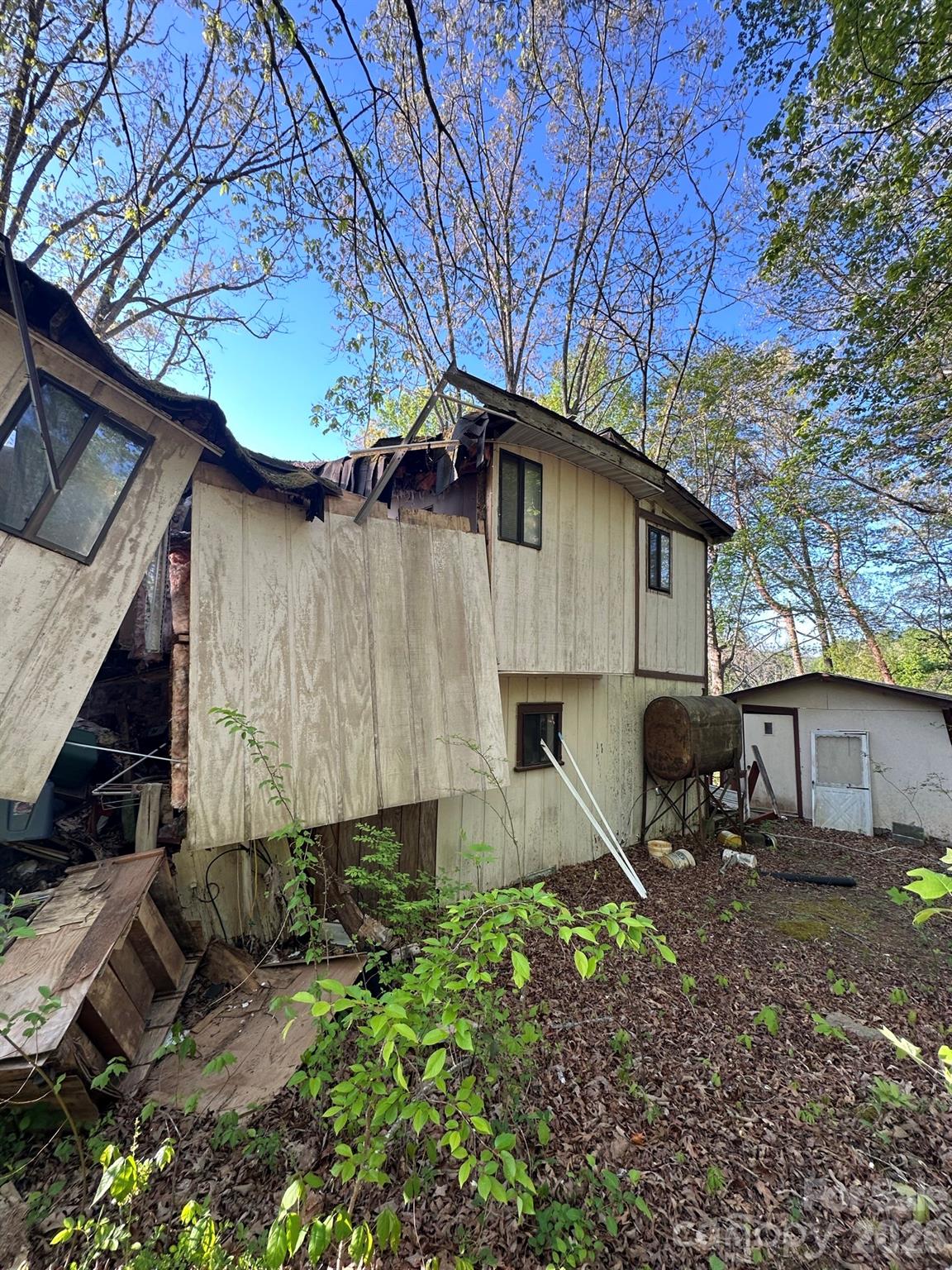 33 Timothy Way — Pisgah Forest