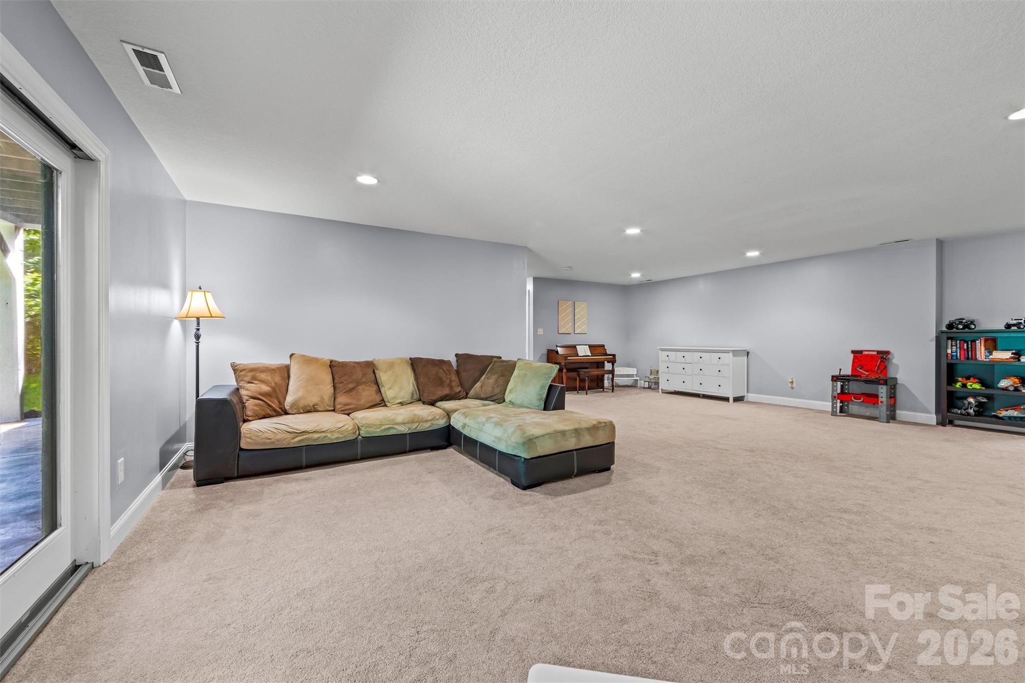 11 Jupiter Hills Drive — Weaverville