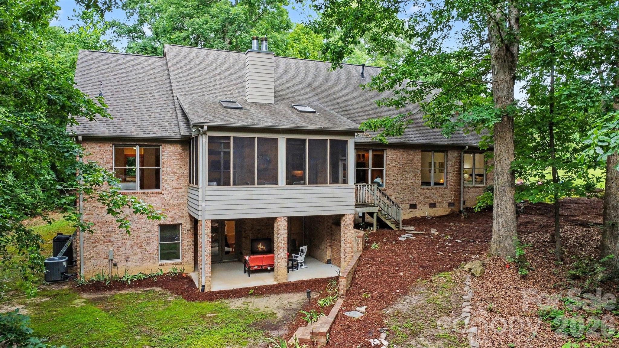 4064 Ancestry Circle — Weddington