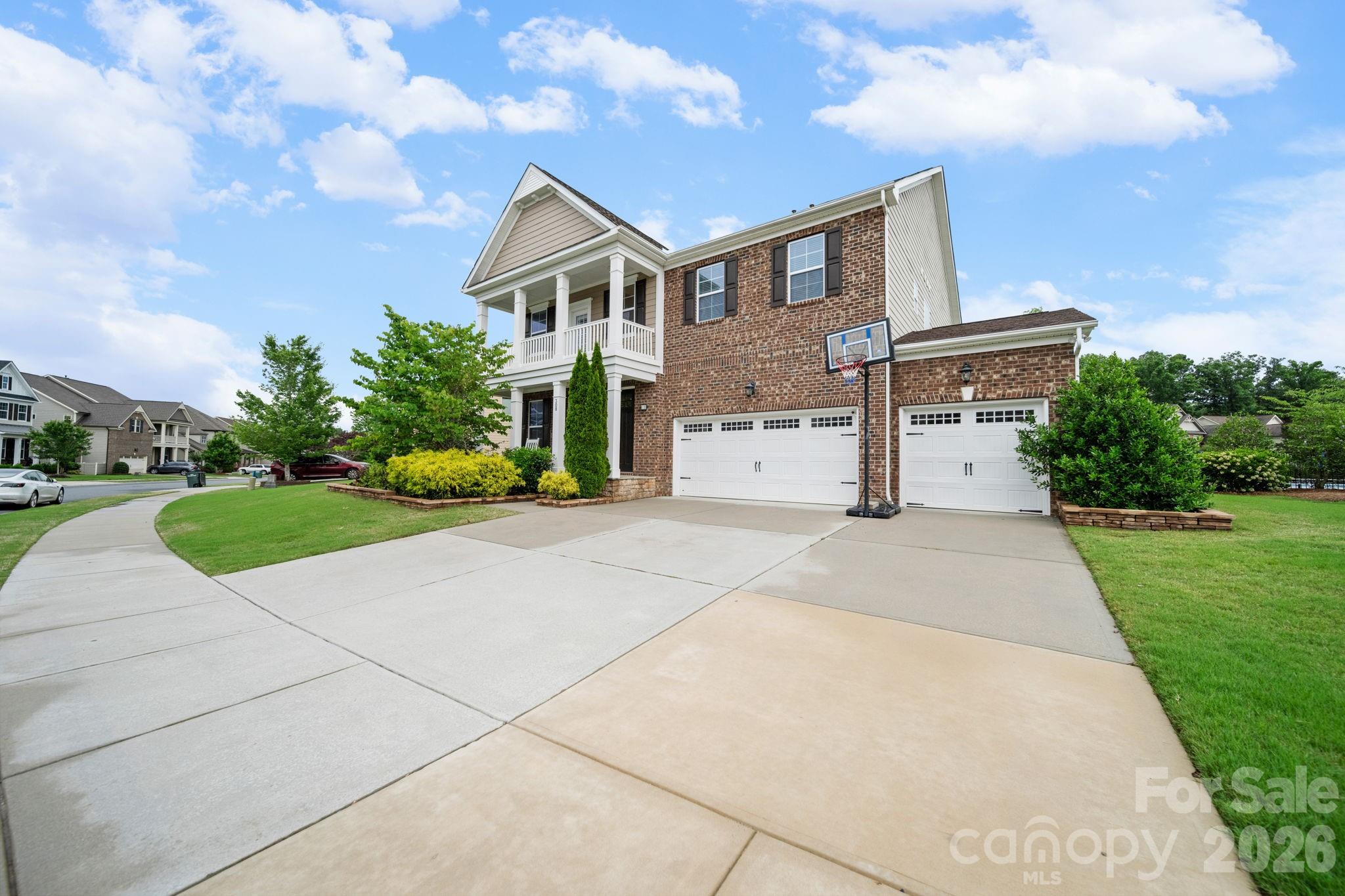 308 Somerled Way — Waxhaw