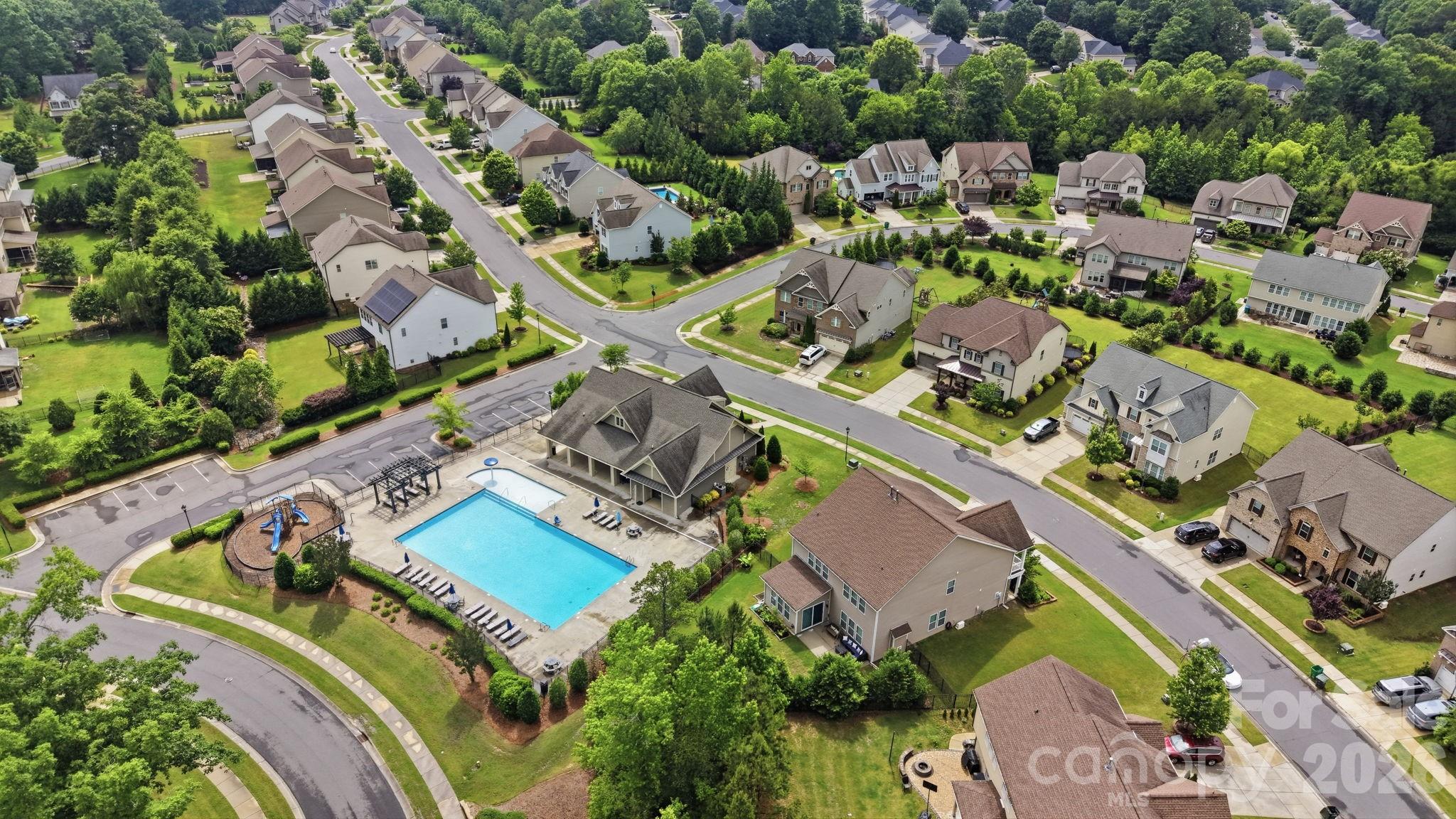 308 Somerled Way — Waxhaw