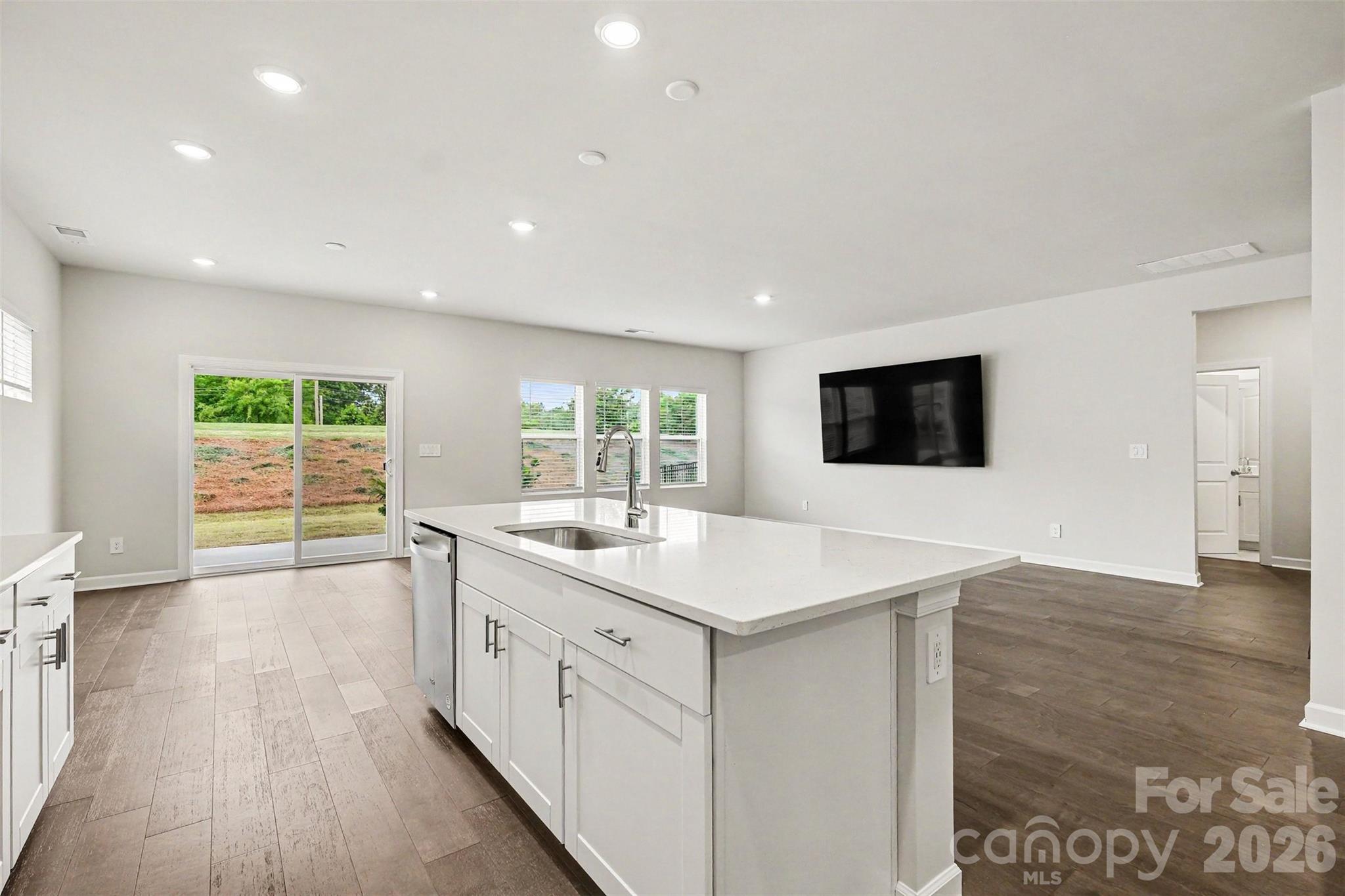 115 Vaquaro Drive — Mooresville