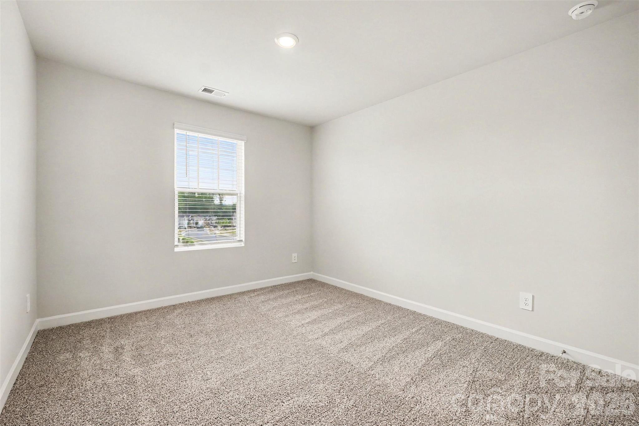 115 Vaquaro Drive — Mooresville