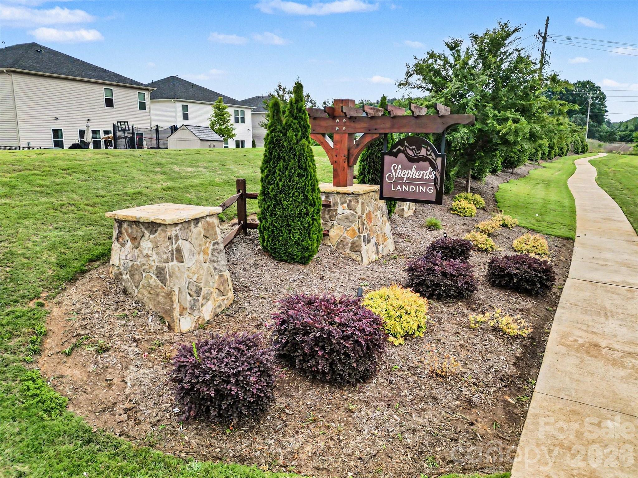 115 Vaquaro Drive — Mooresville