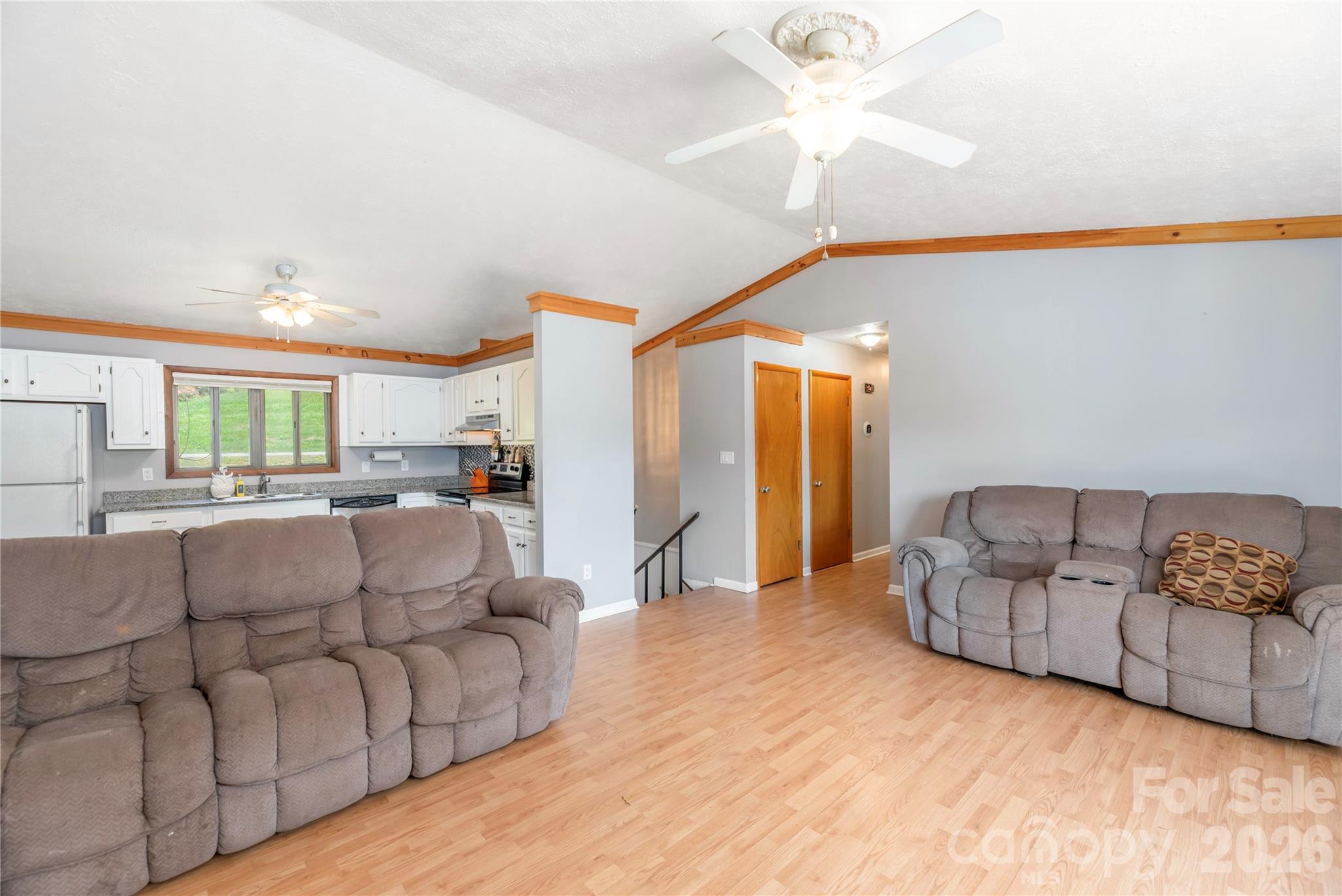 99 Young Drive — Candler