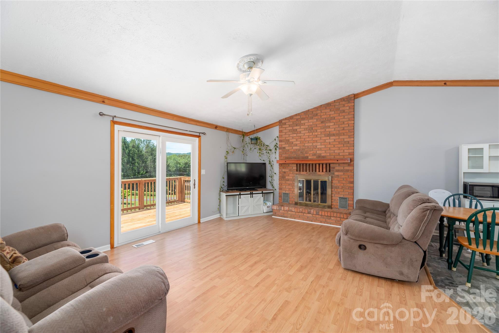 99 Young Drive — Candler