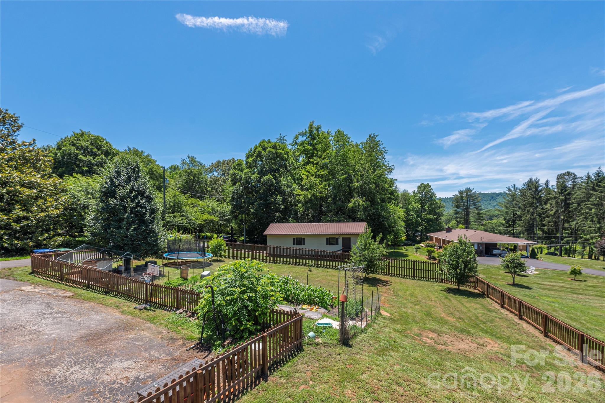 99 Young Drive — Candler