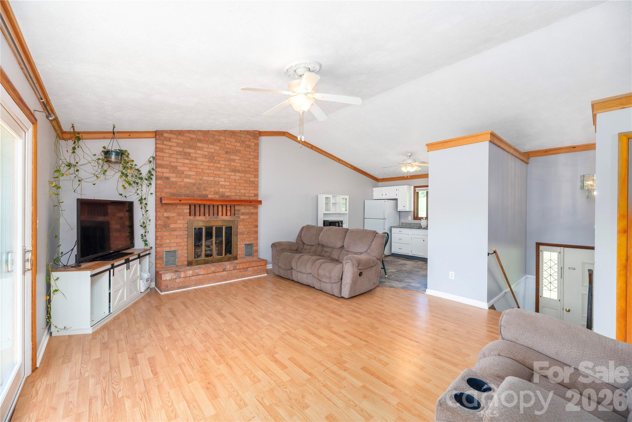 99 Young Drive — Candler