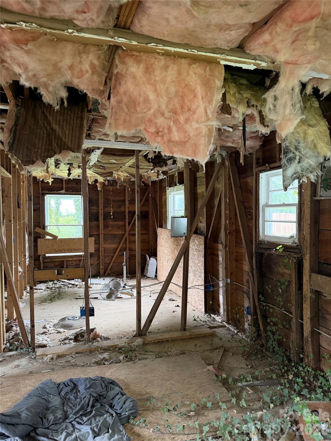 2706 Sunset Drive — Gastonia