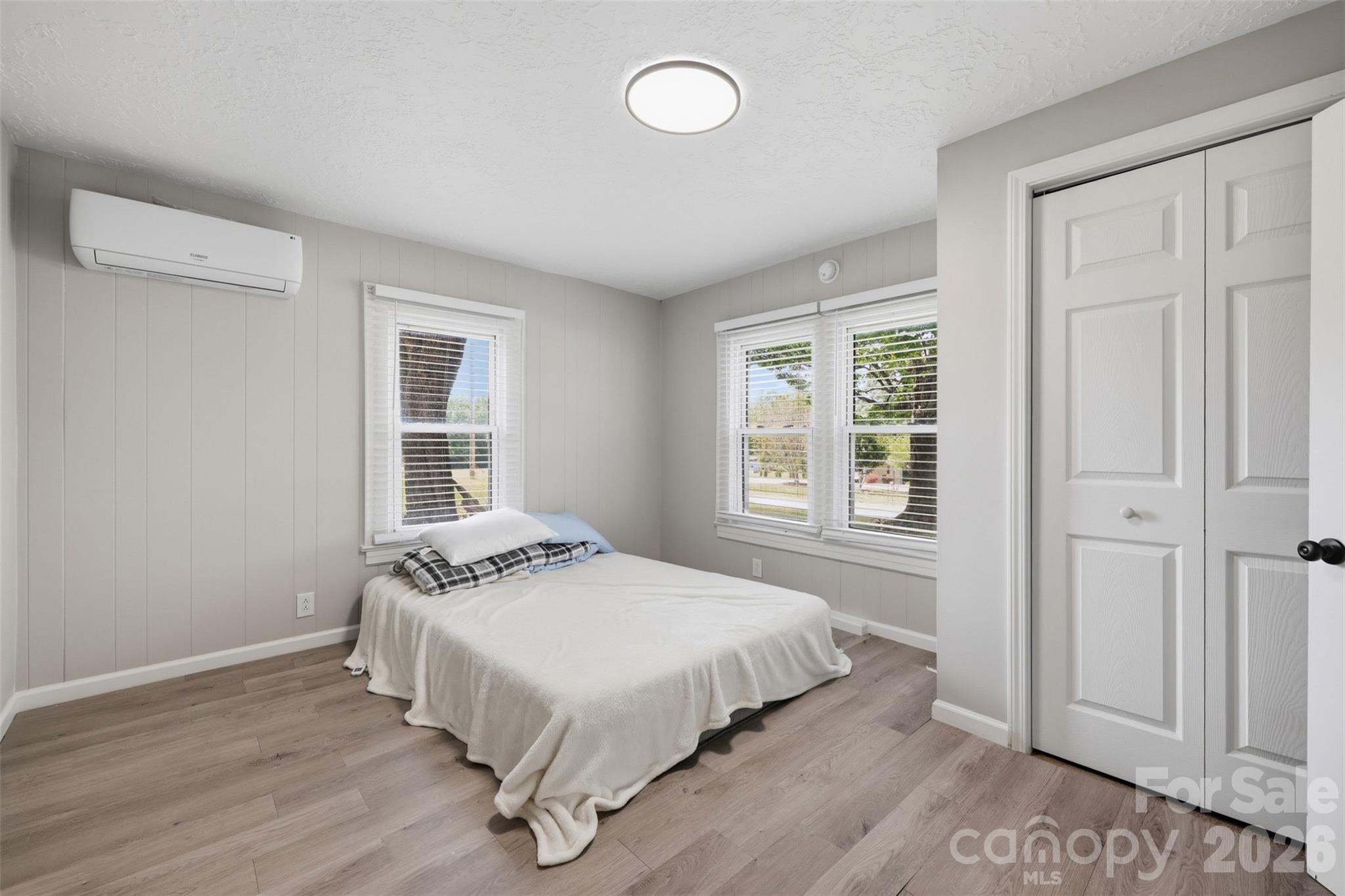 391 & 395 Poplar Springs Road — Elkin