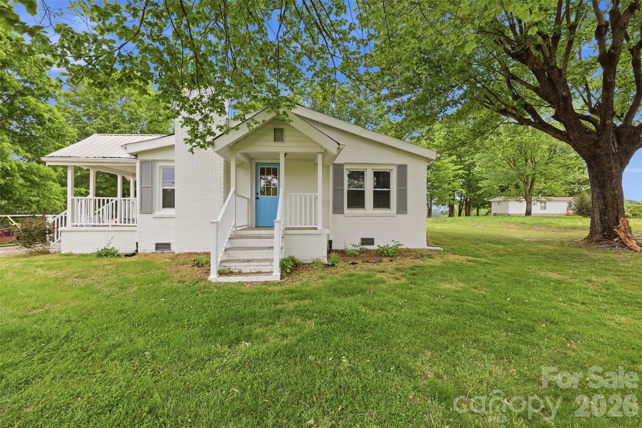 391 & 395 Poplar Springs Road — Elkin