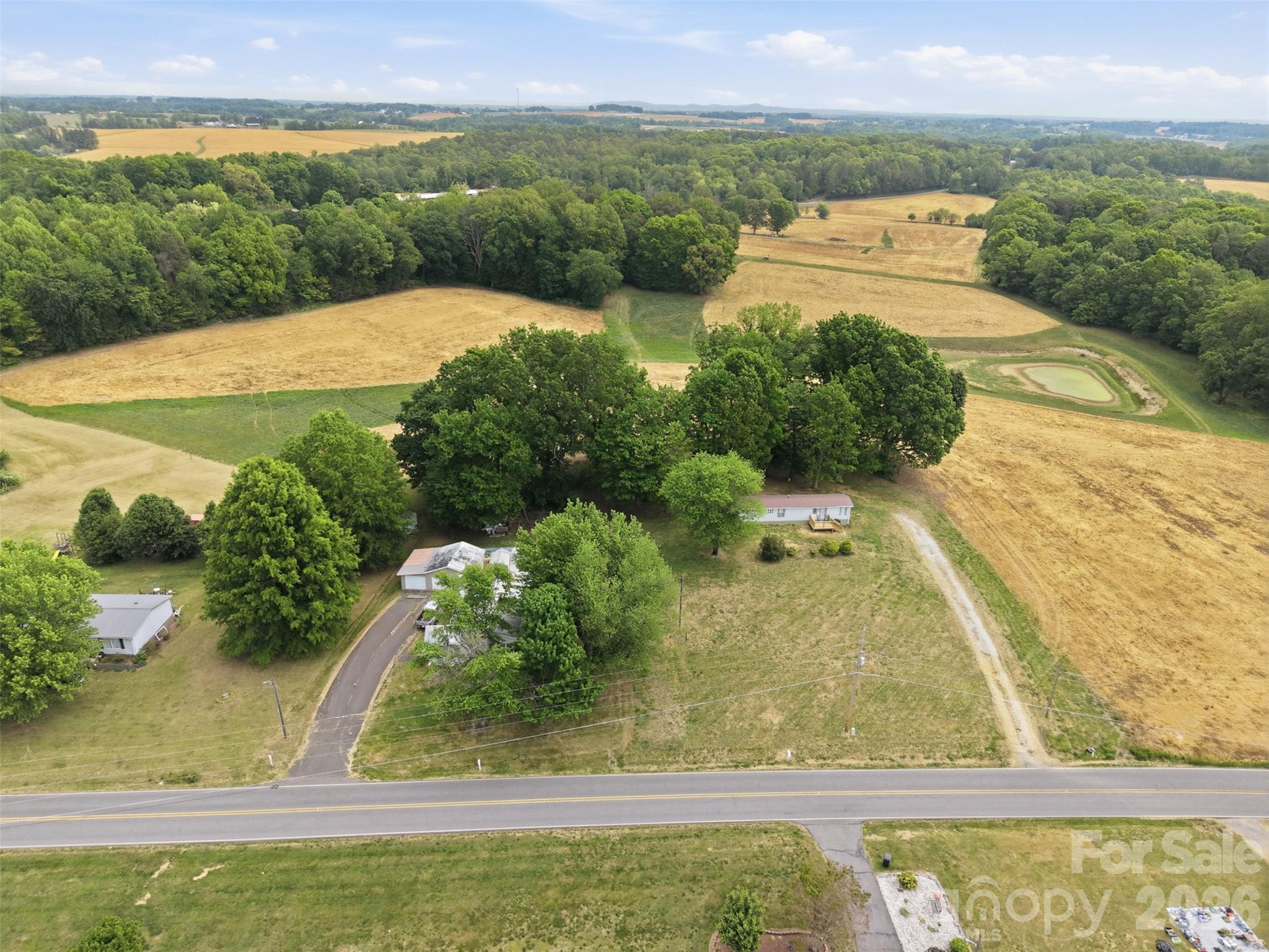 391 & 395 Poplar Springs Road — Elkin