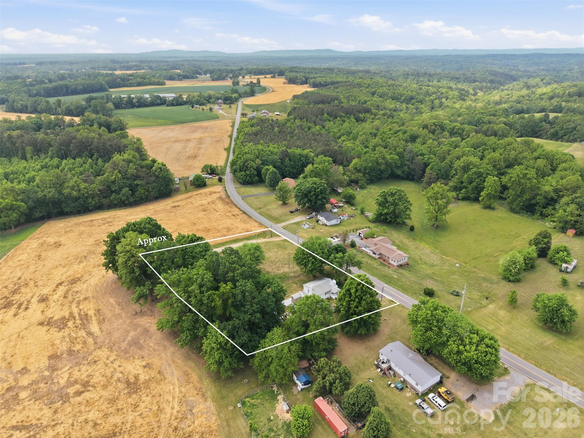 391 & 395 Poplar Springs Road — Elkin