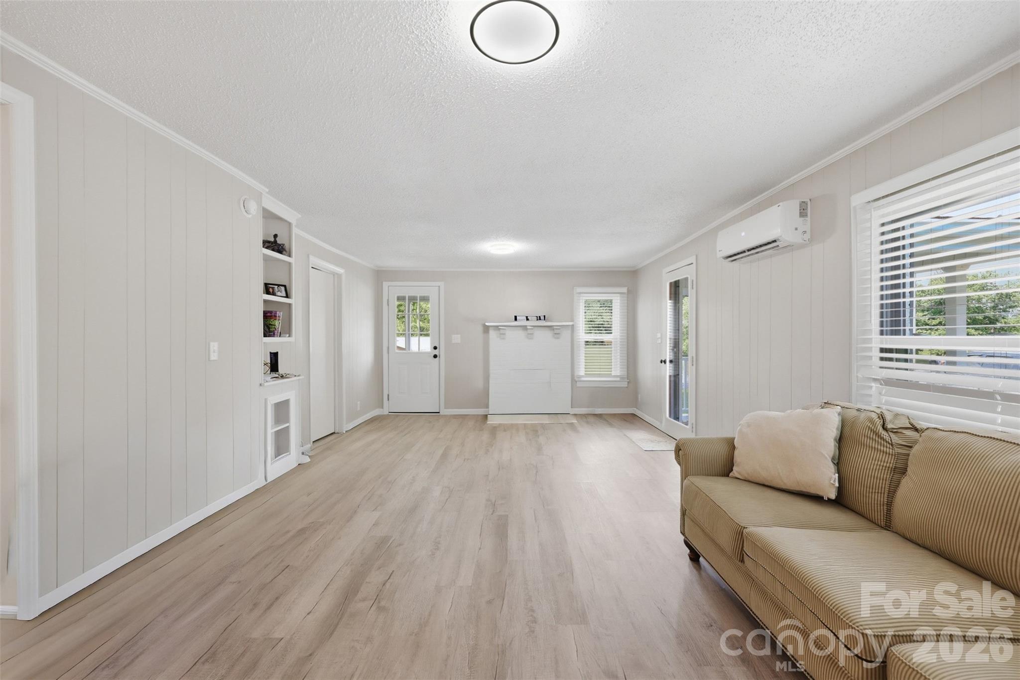 391 & 395 Poplar Springs Road — Elkin
