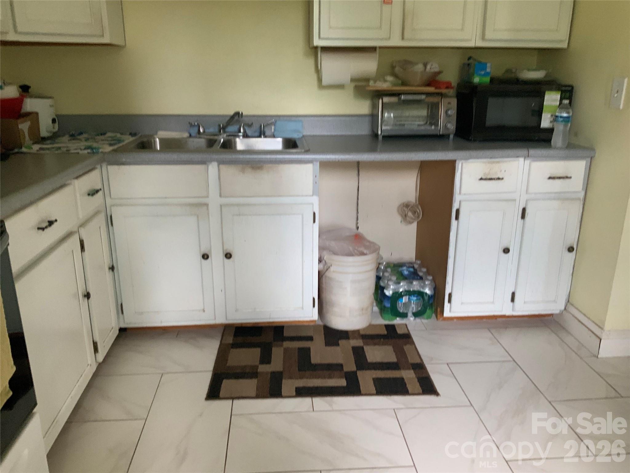 37 HARTSHORN Drive — Candler