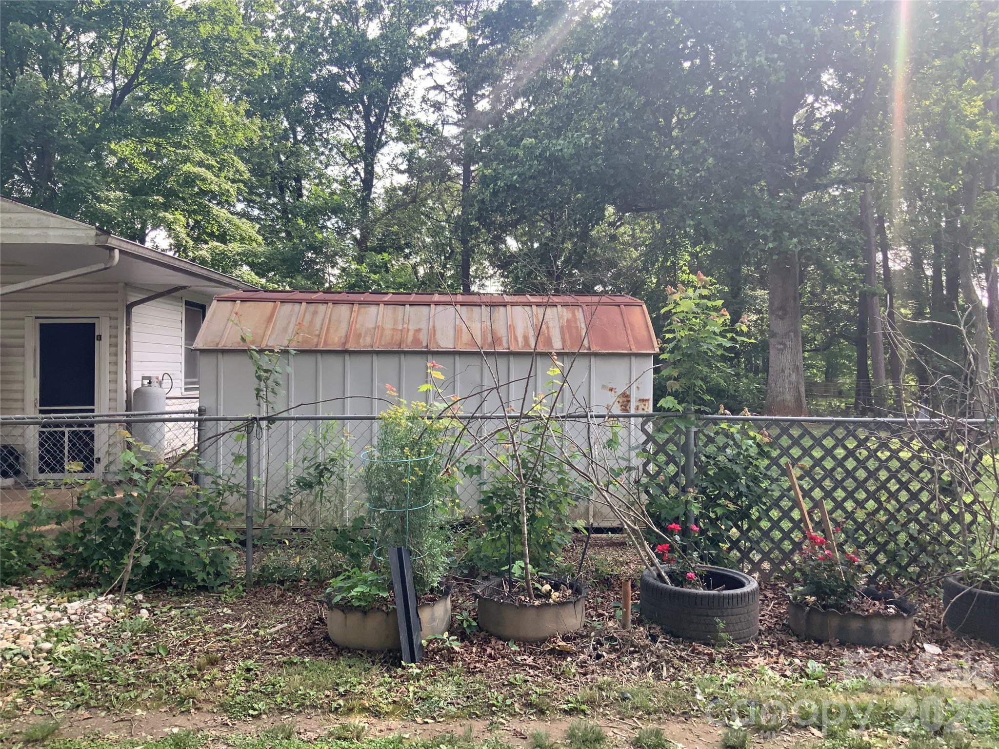 37 HARTSHORN Drive — Candler