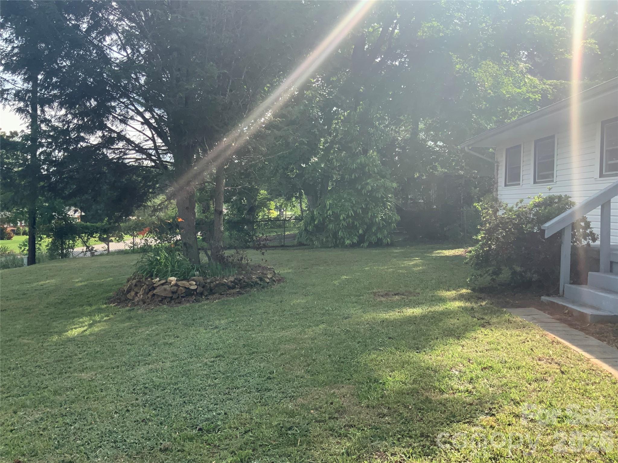 37 HARTSHORN Drive — Candler