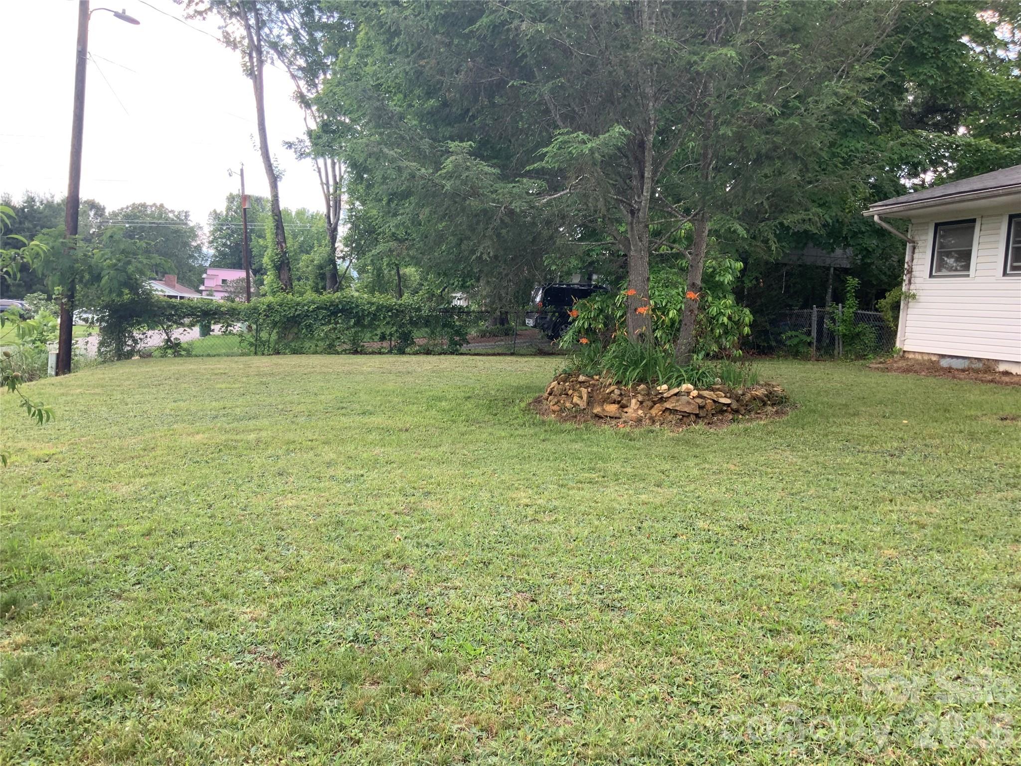 37 HARTSHORN Drive — Candler