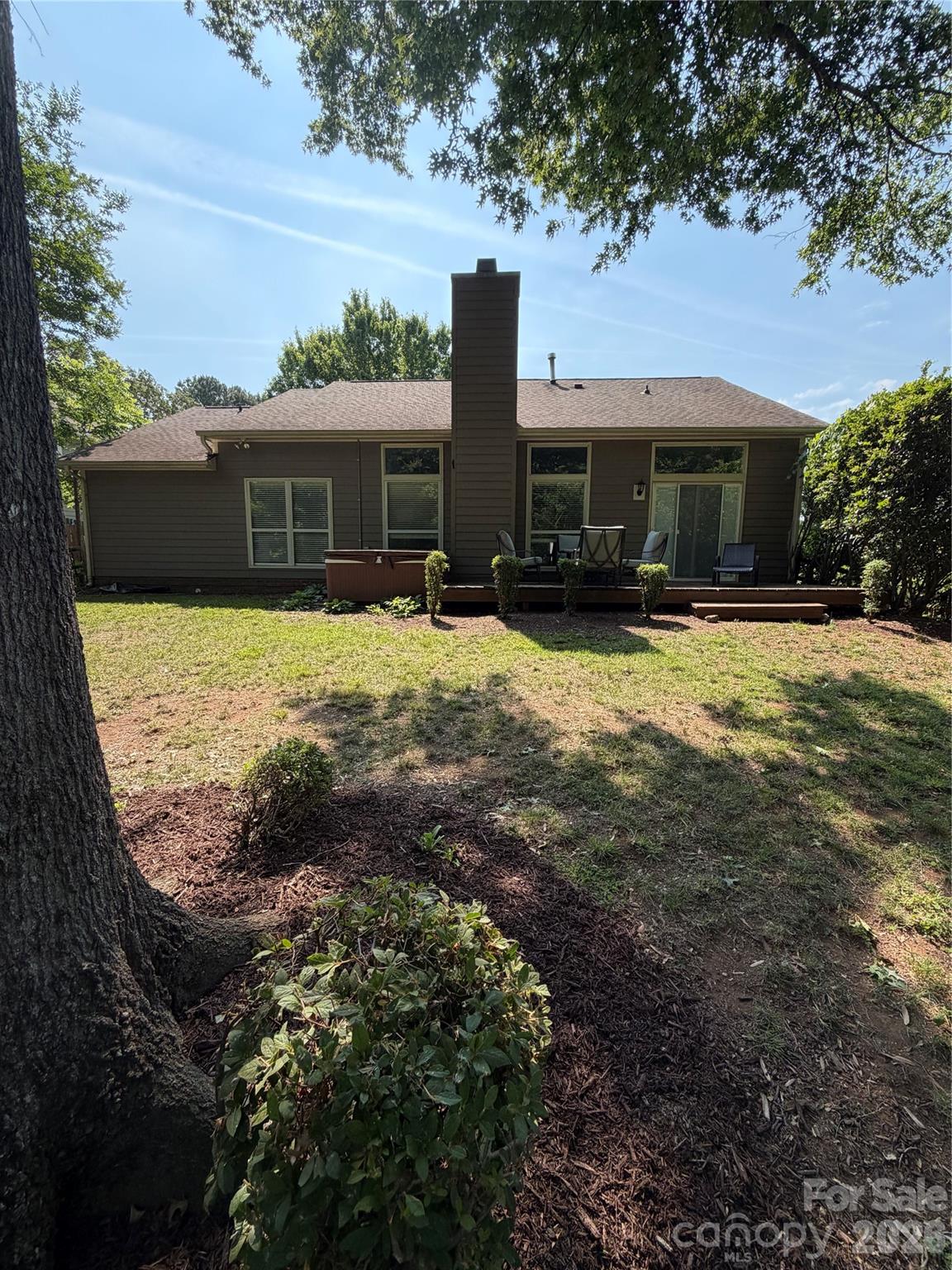 12207 Landing Green Drive — Charlotte