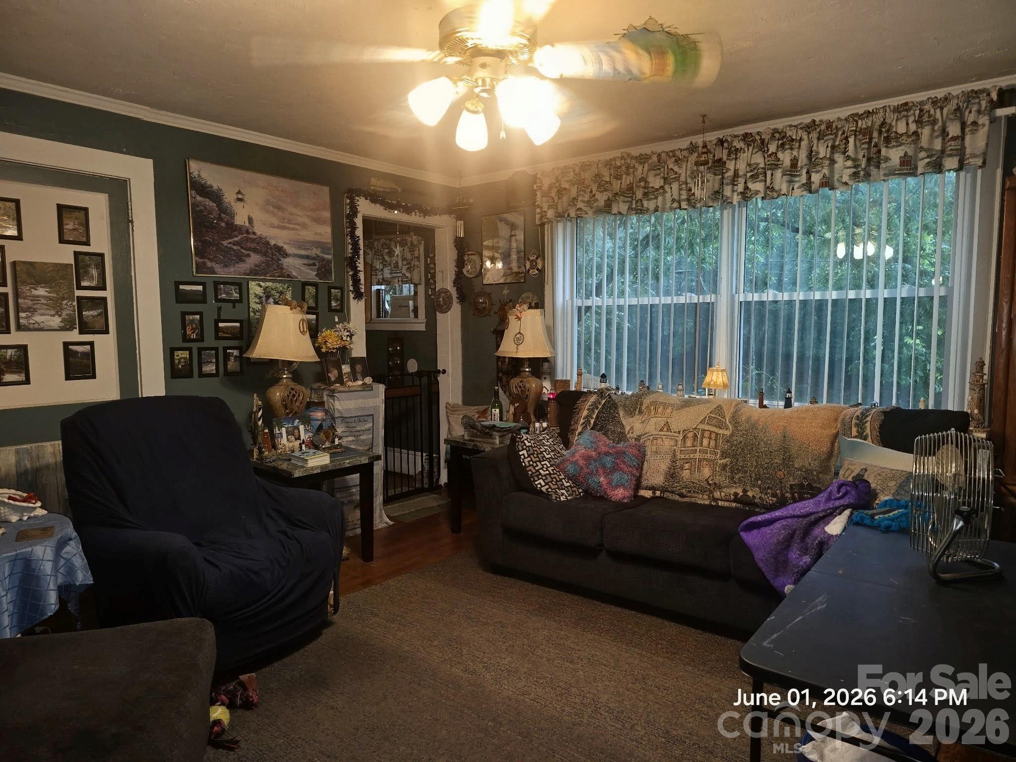 191 W End Street — Chester