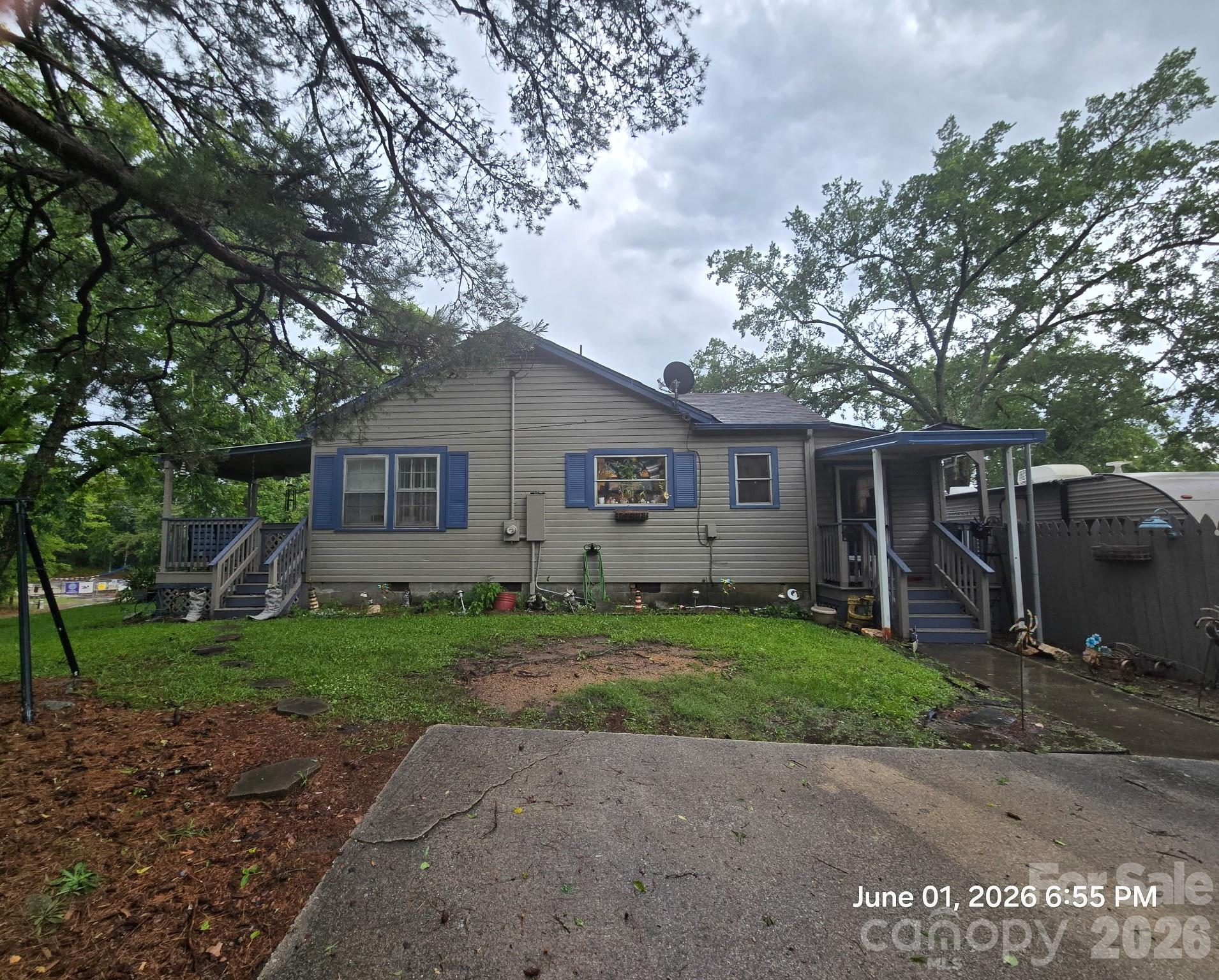 191 W End Street — Chester