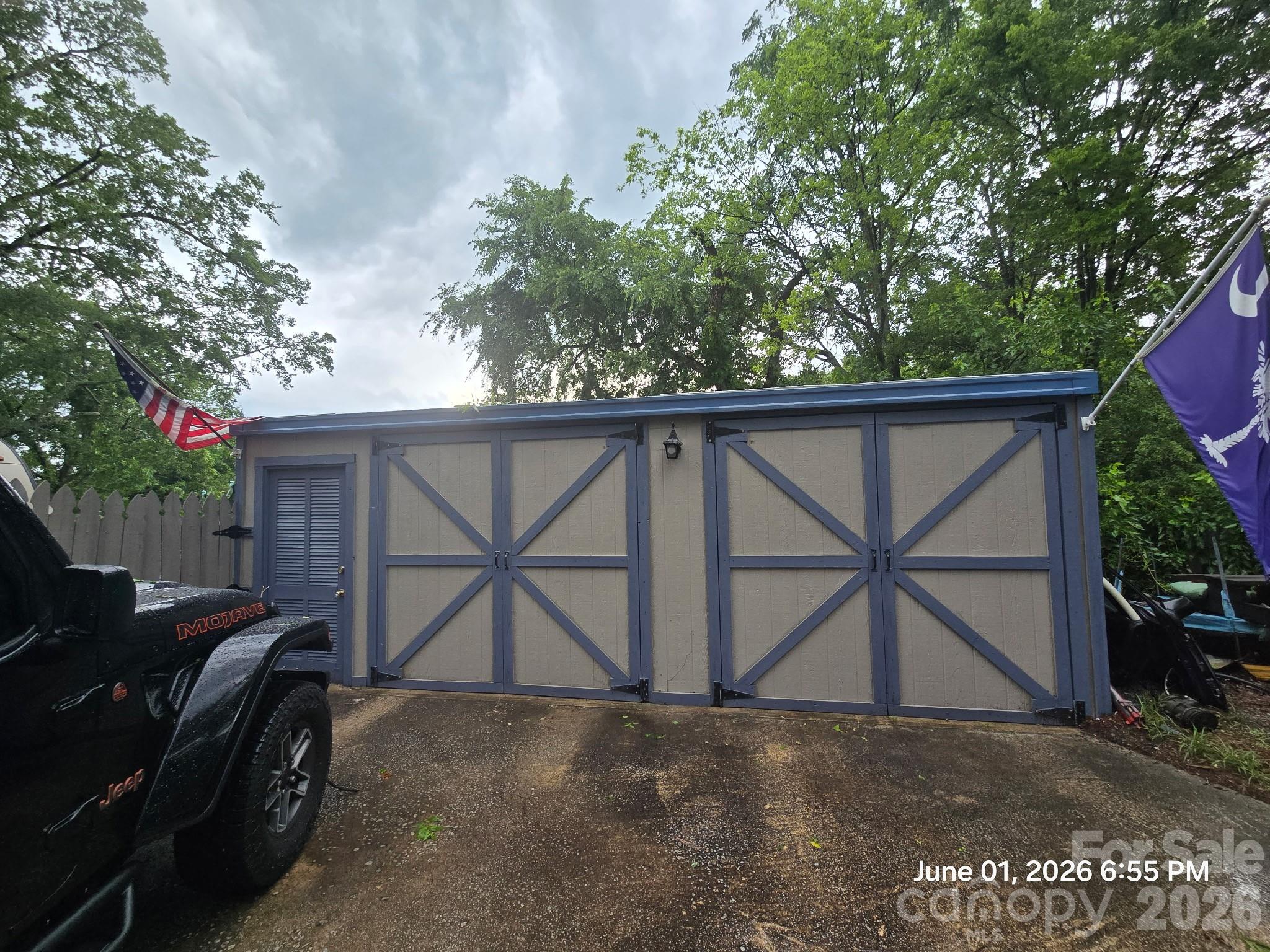 191 W End Street — Chester