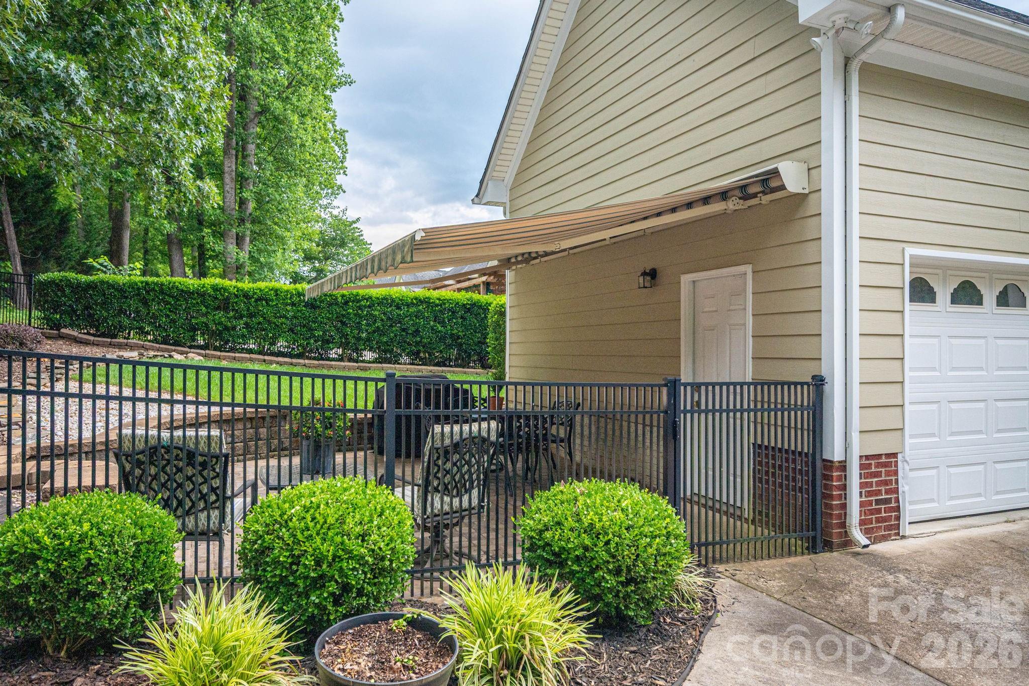 1060 Garibaldi Ridge Court — Belmont