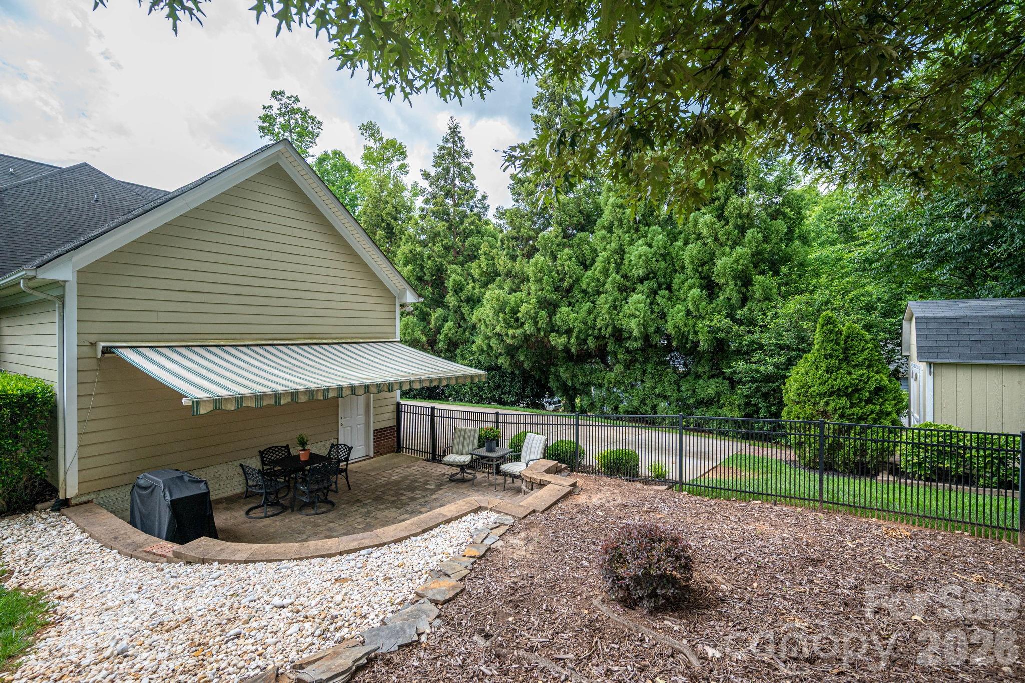 1060 Garibaldi Ridge Court — Belmont