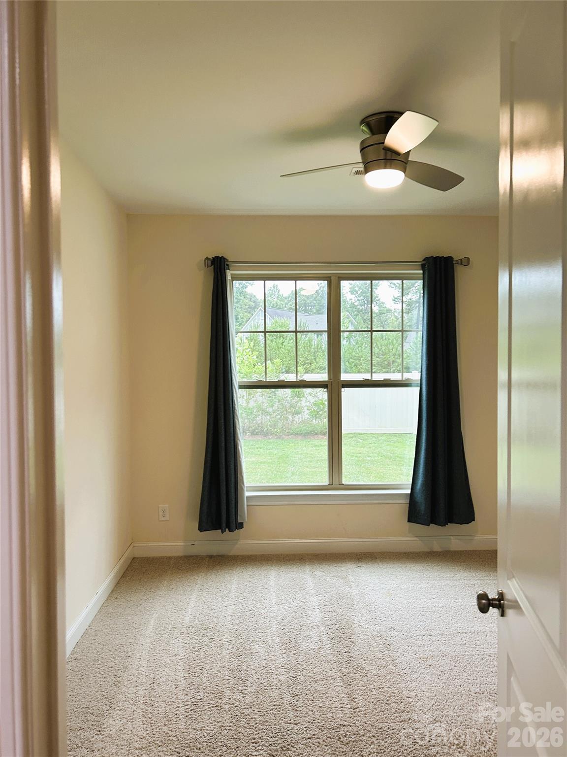 9015 Manor Oak Court — Charlotte