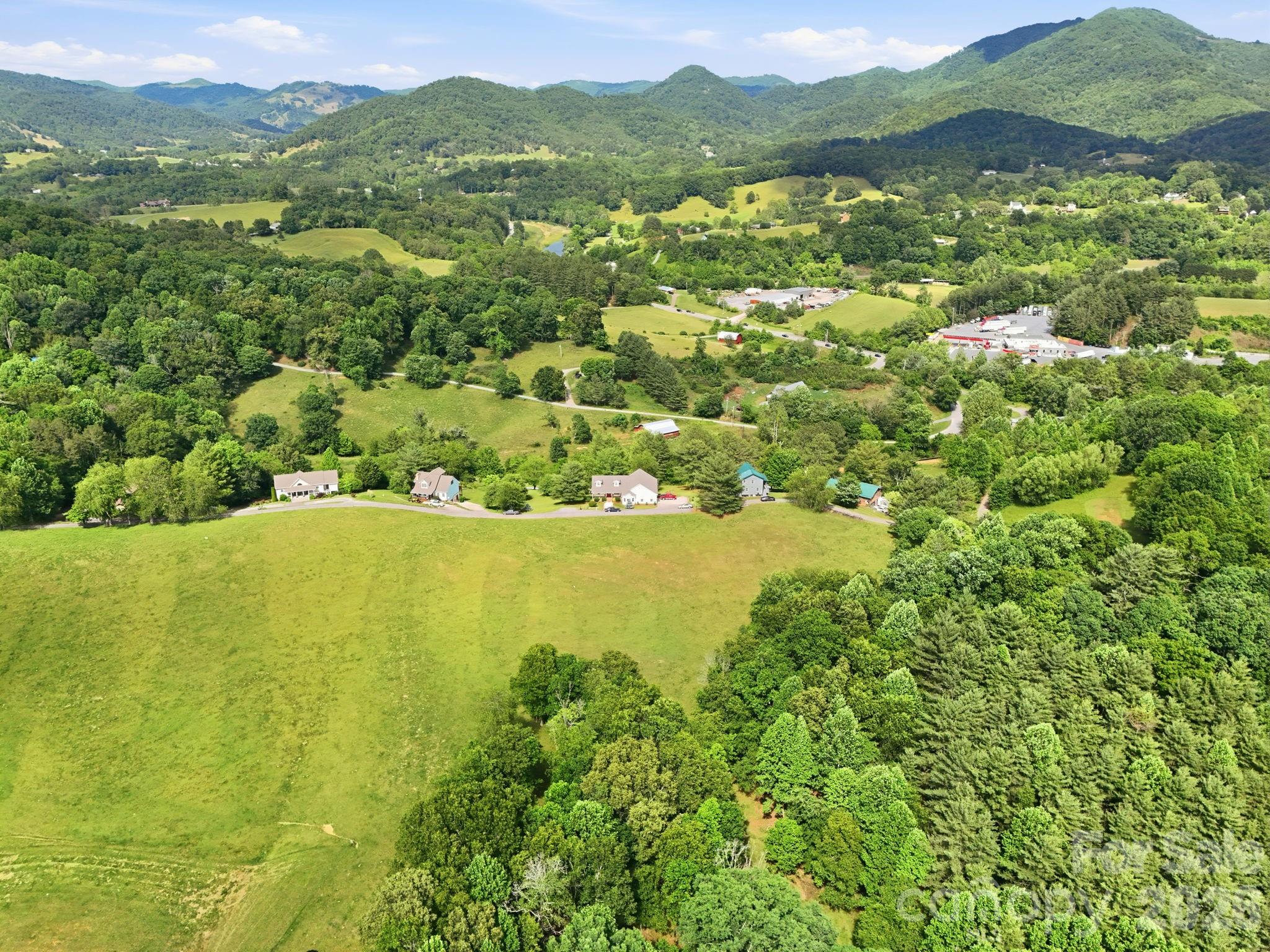 409 Tall Timbers Lane — Waynesville