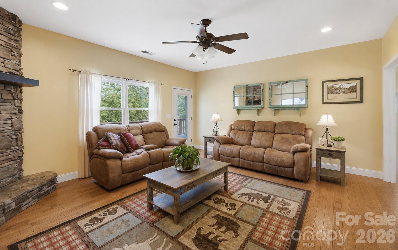 409 Tall Timbers Lane — Waynesville