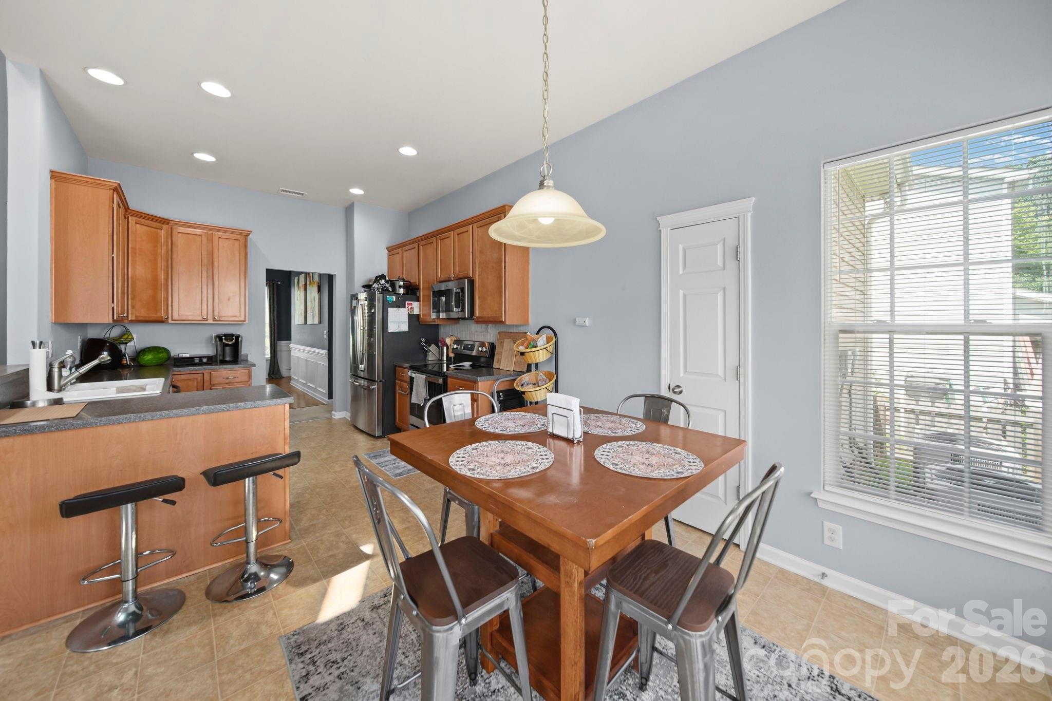10111 Trailmoor Road — Charlotte