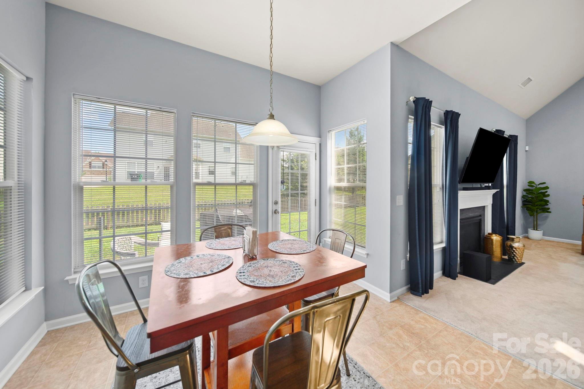 10111 Trailmoor Road — Charlotte