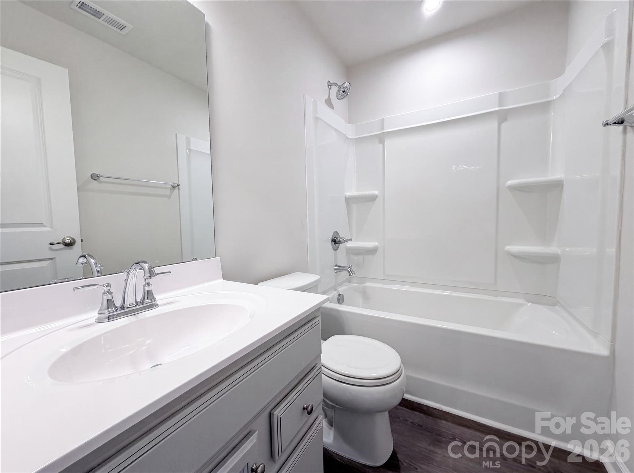 2037 Autumn Cyprus Avenue — Gastonia