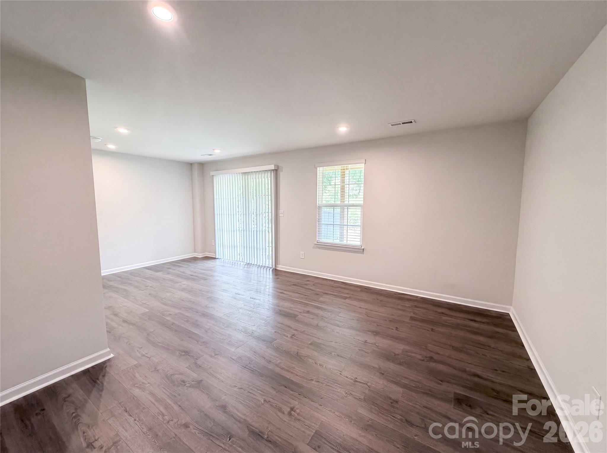 2037 Autumn Cyprus Avenue — Gastonia