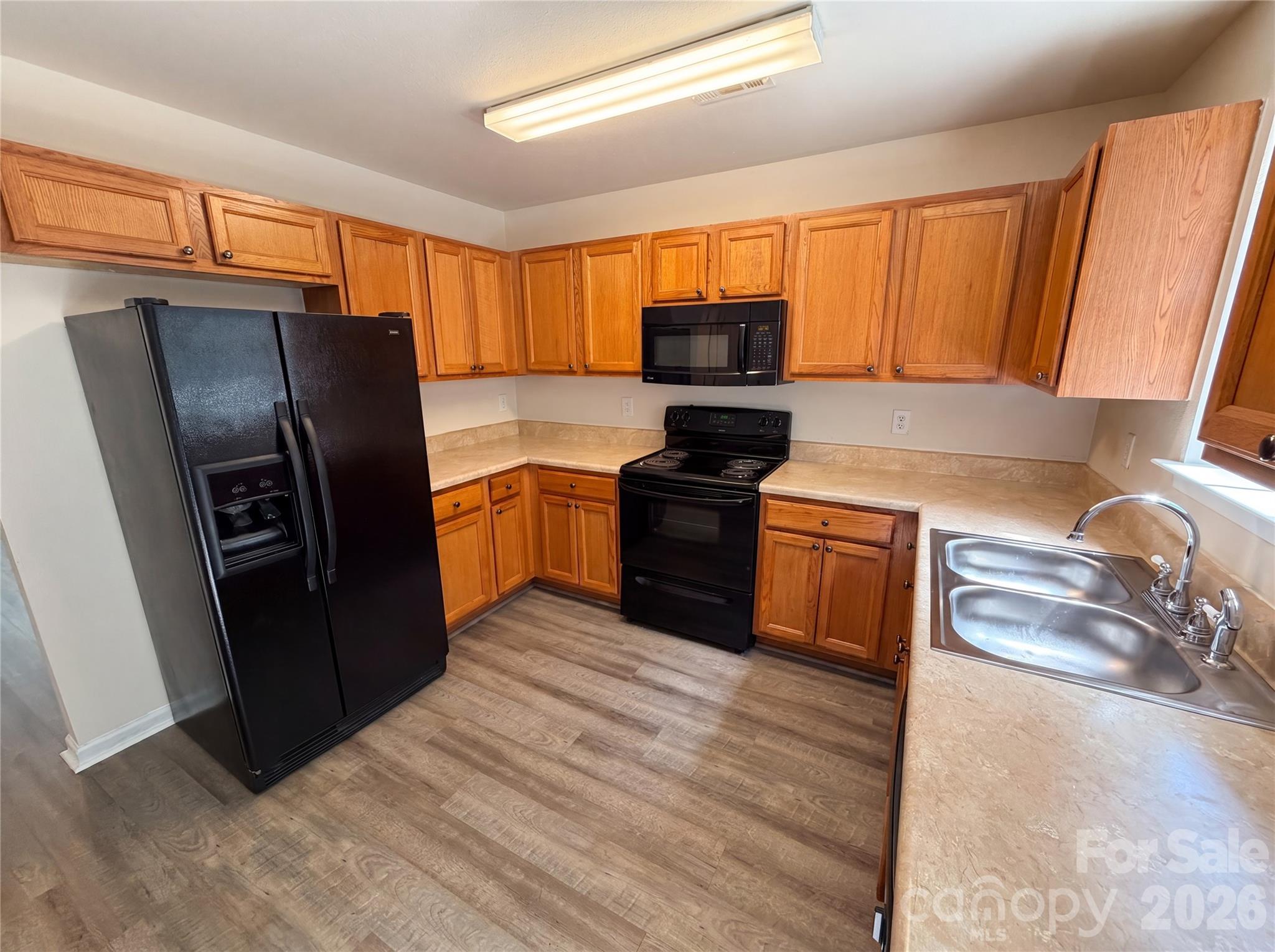 1131 Jordans Pond Lane — Charlotte