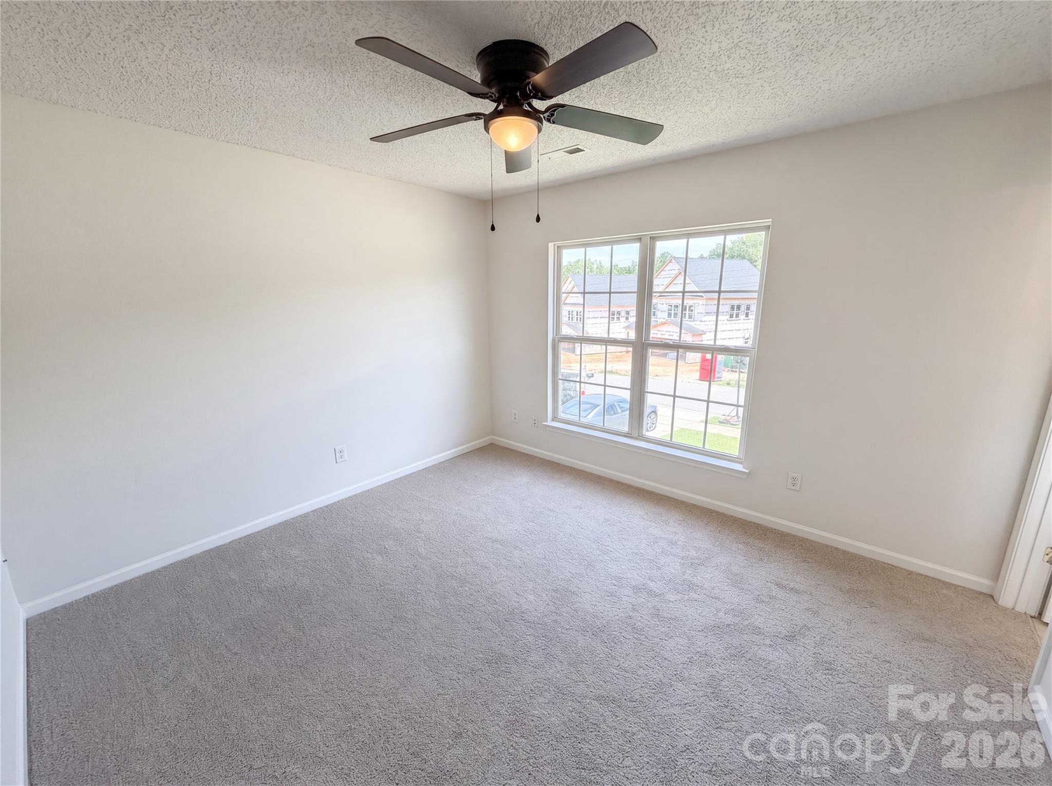 6121 Linda Vista Lane — Charlotte