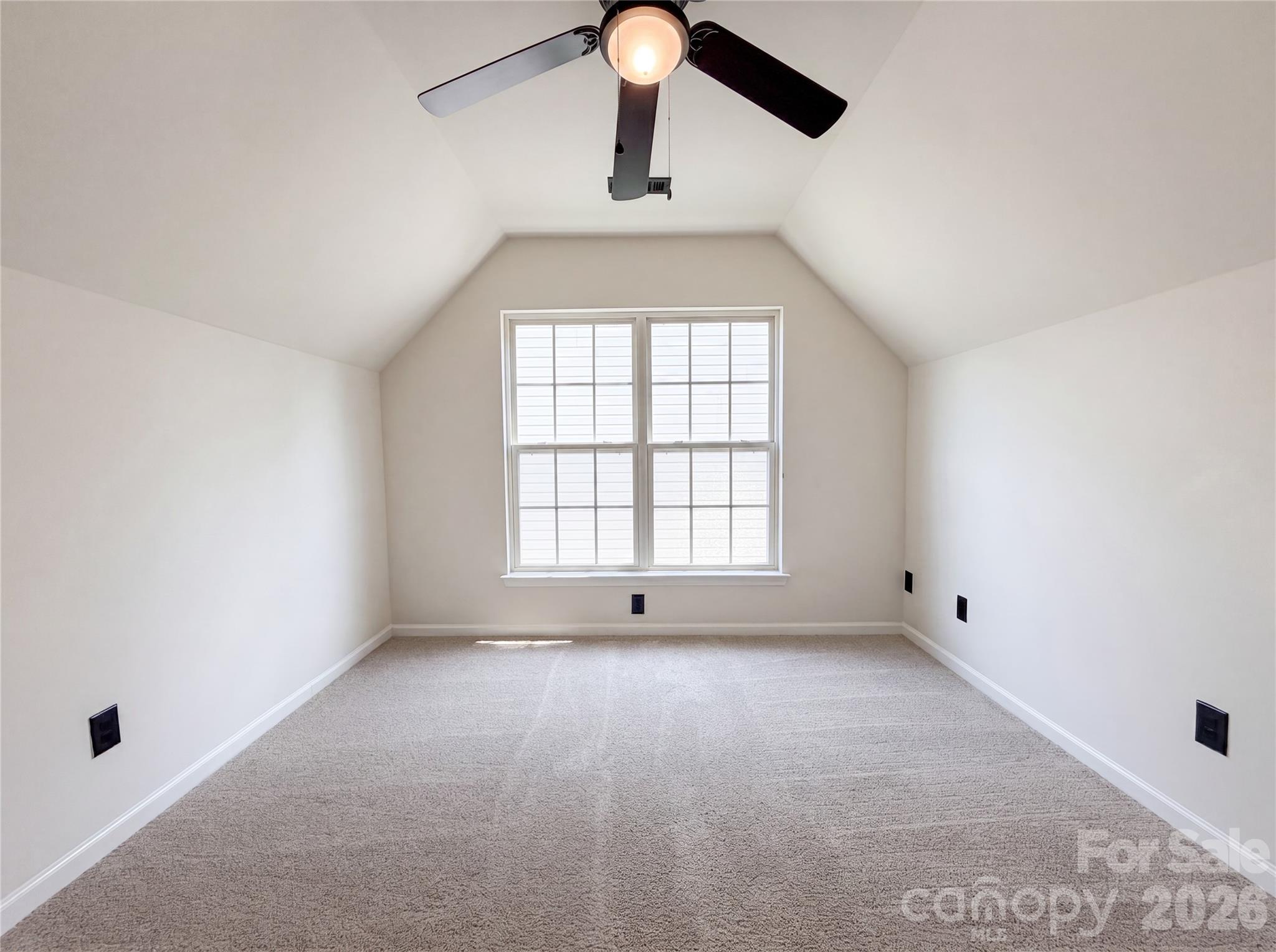 6121 Linda Vista Lane — Charlotte