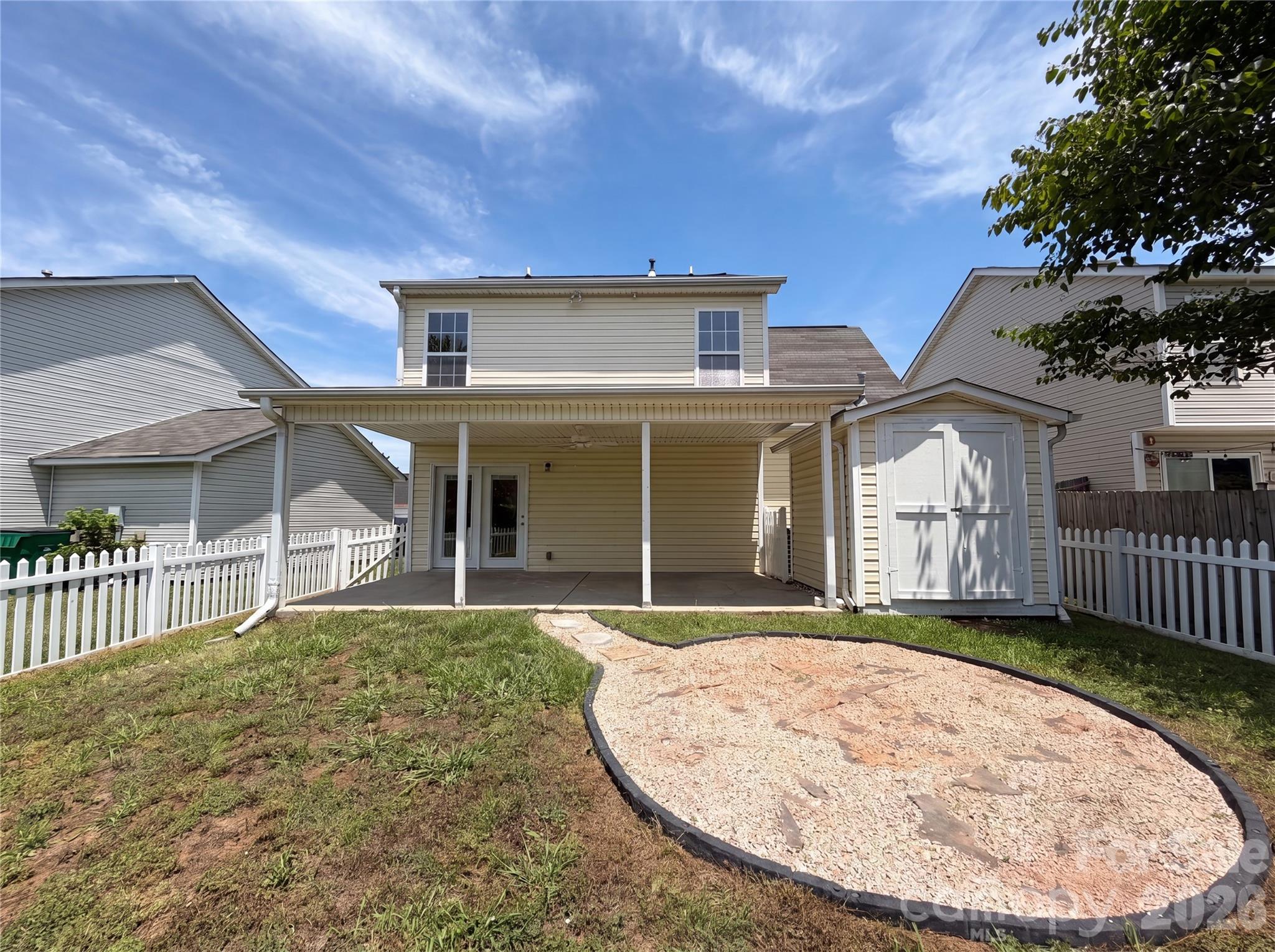 6121 Linda Vista Lane — Charlotte