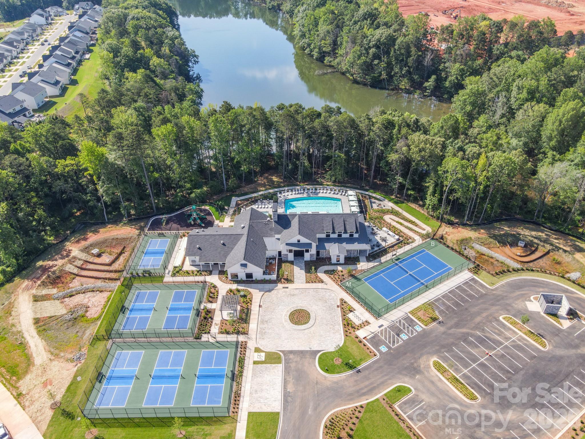 6018 Valehaven Place — Charlotte