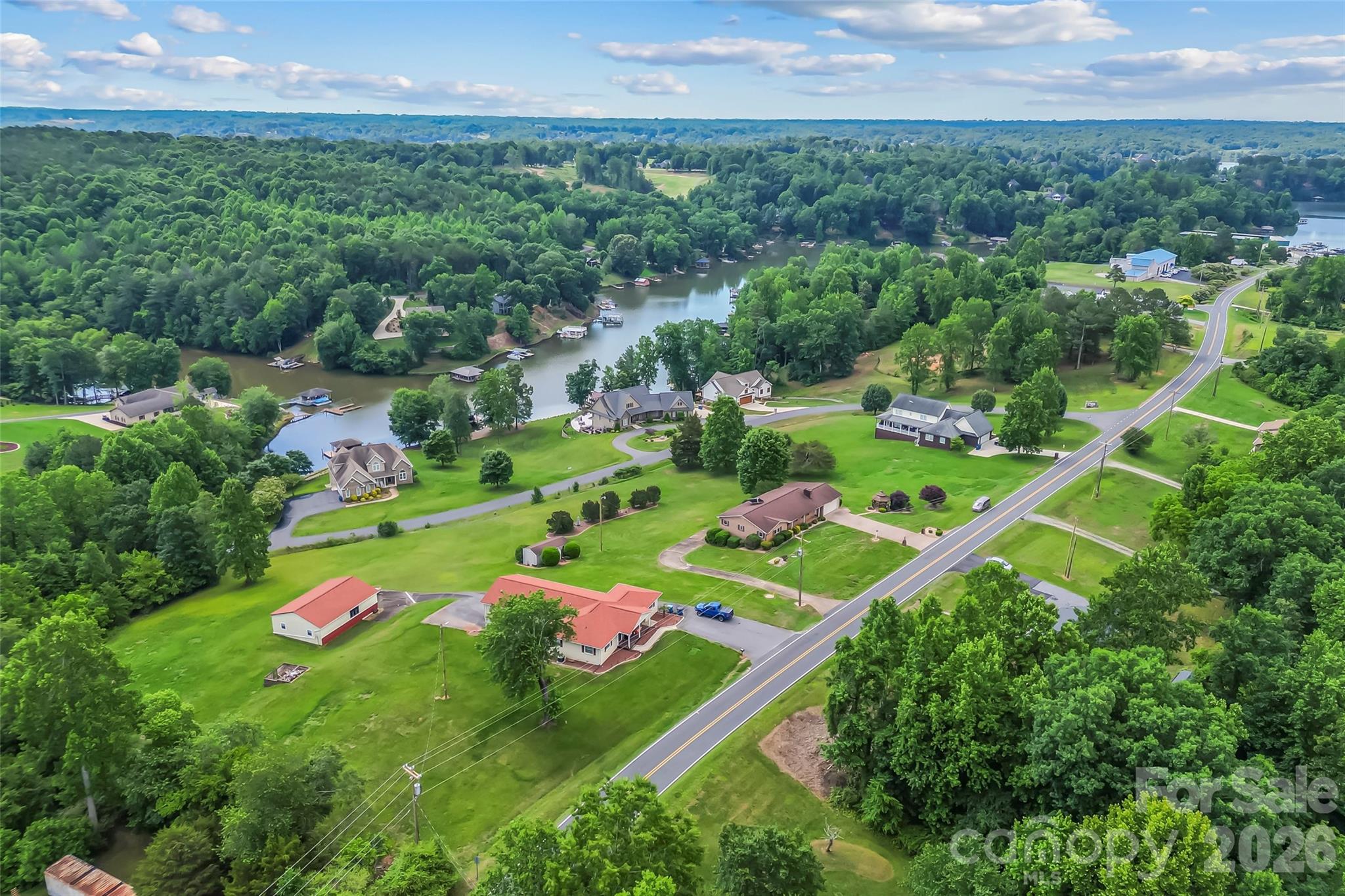 5305 Icard Ridge Road — Hickory
