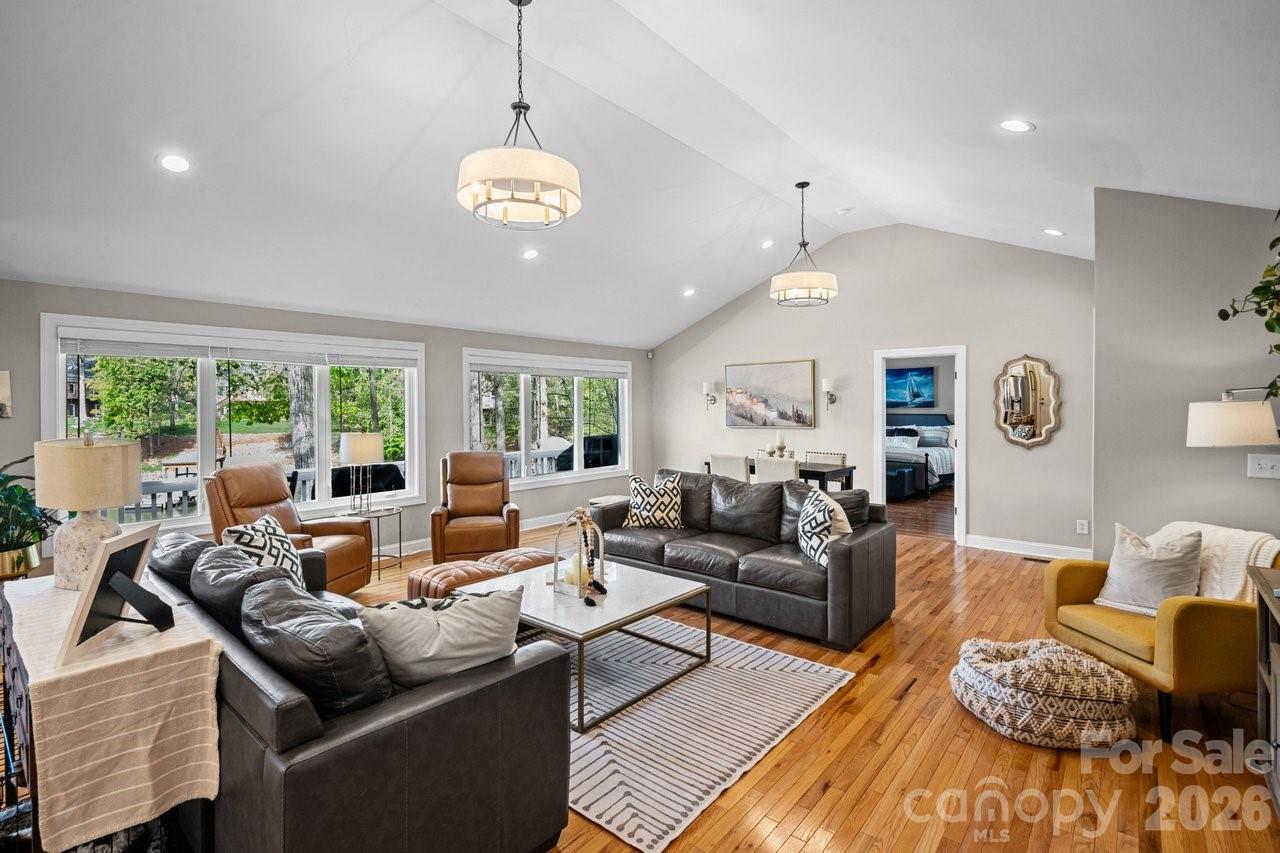 347 Whippoorwill Road — Mooresville