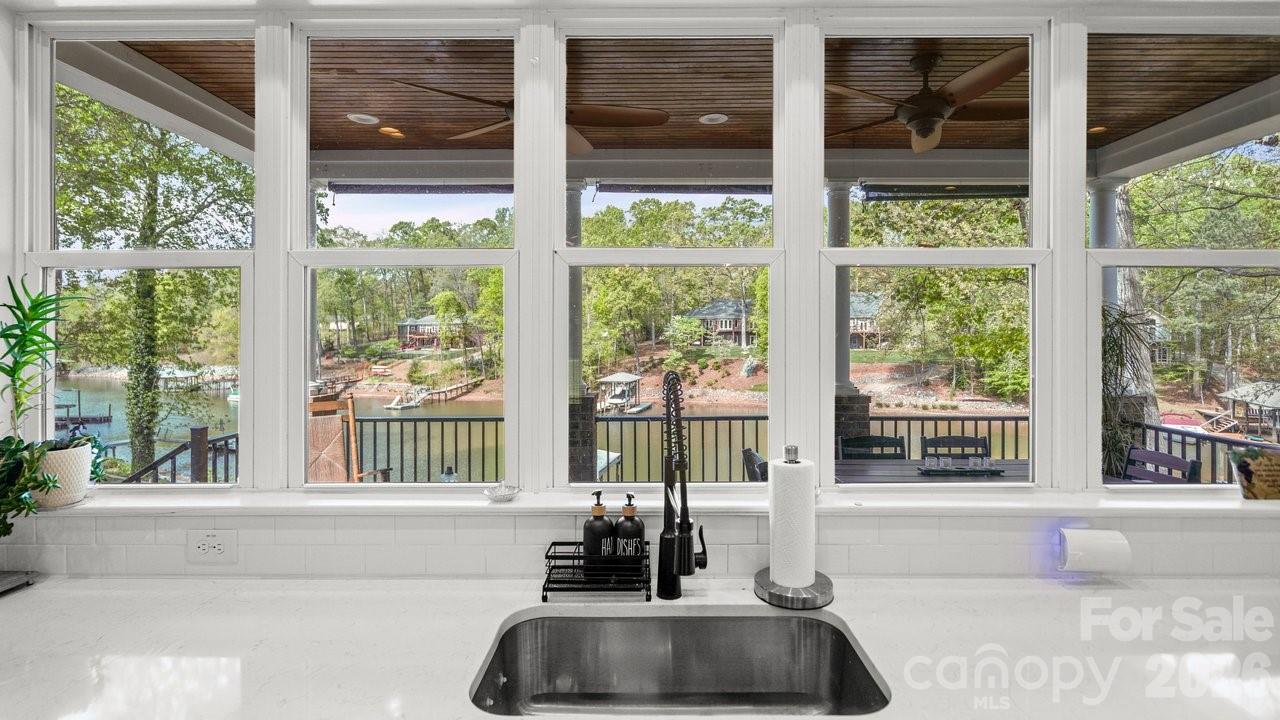 347 Whippoorwill Road — Mooresville