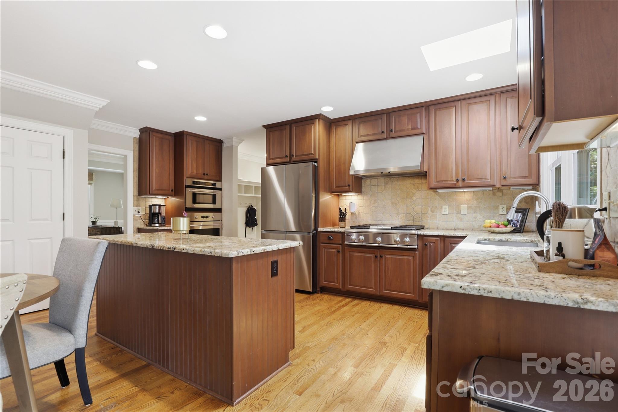 10040 Berkeley Forest Lane — Charlotte
