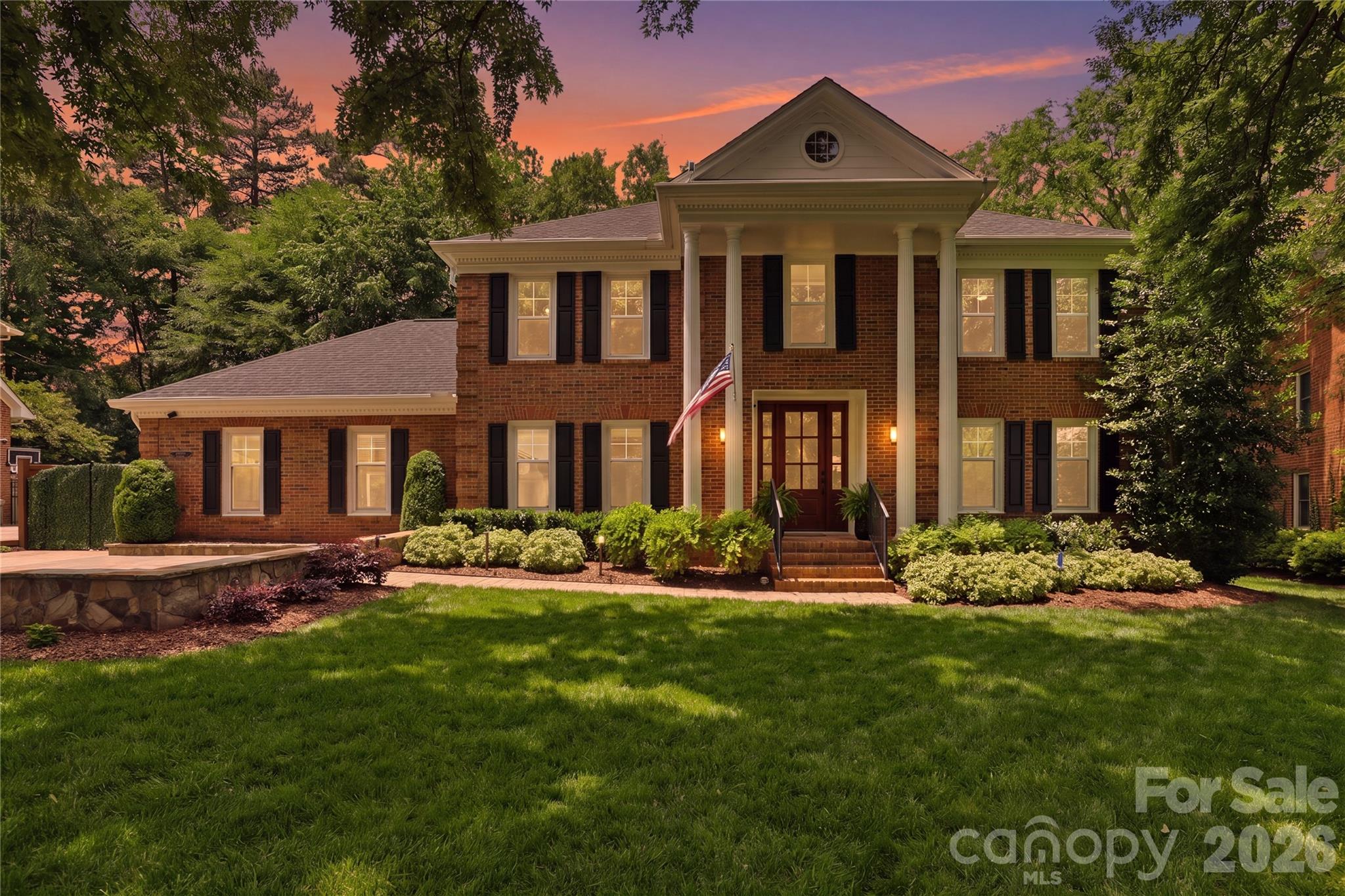 10040 Berkeley Forest Lane — Charlotte