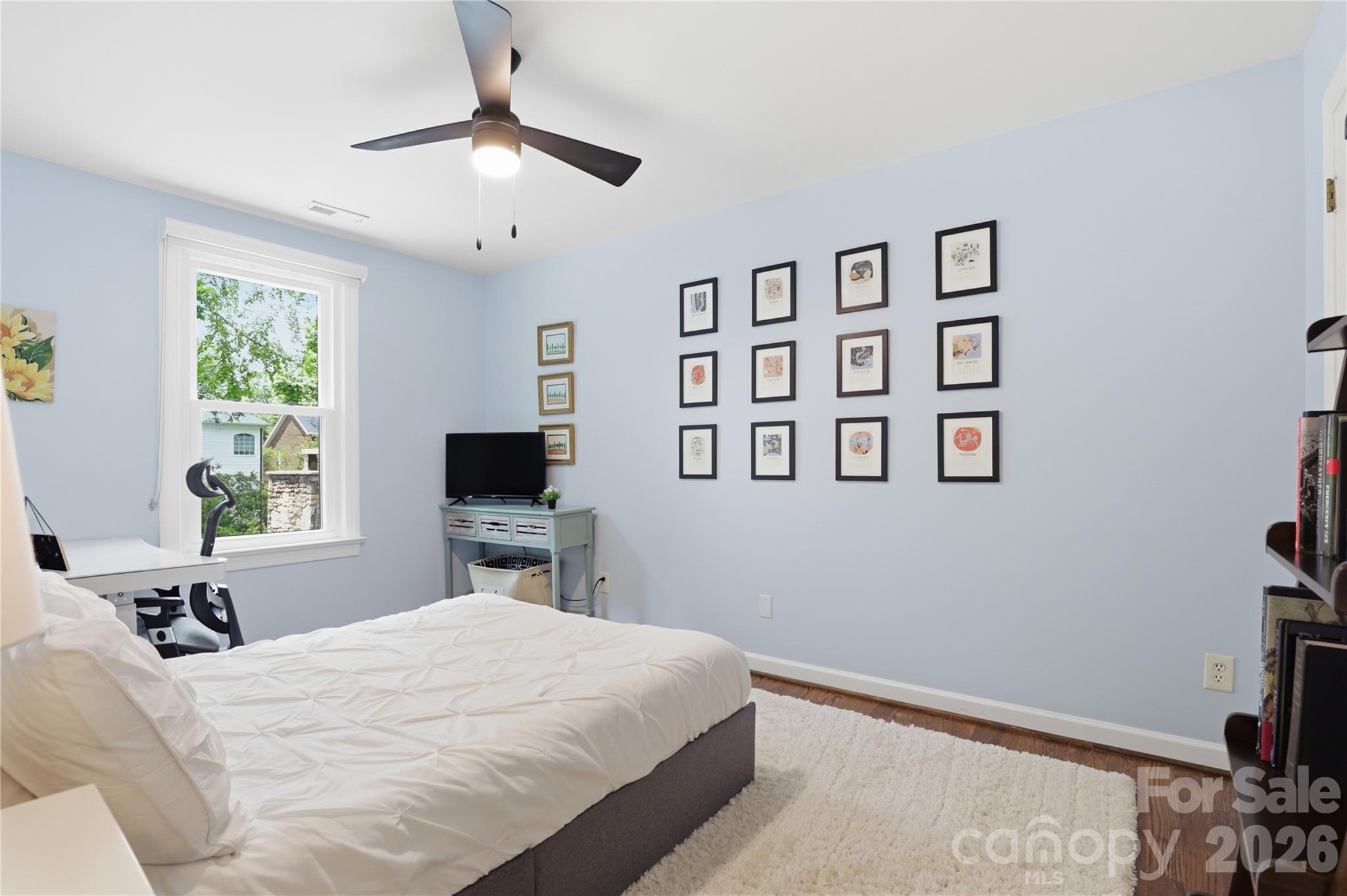 10040 Berkeley Forest Lane — Charlotte