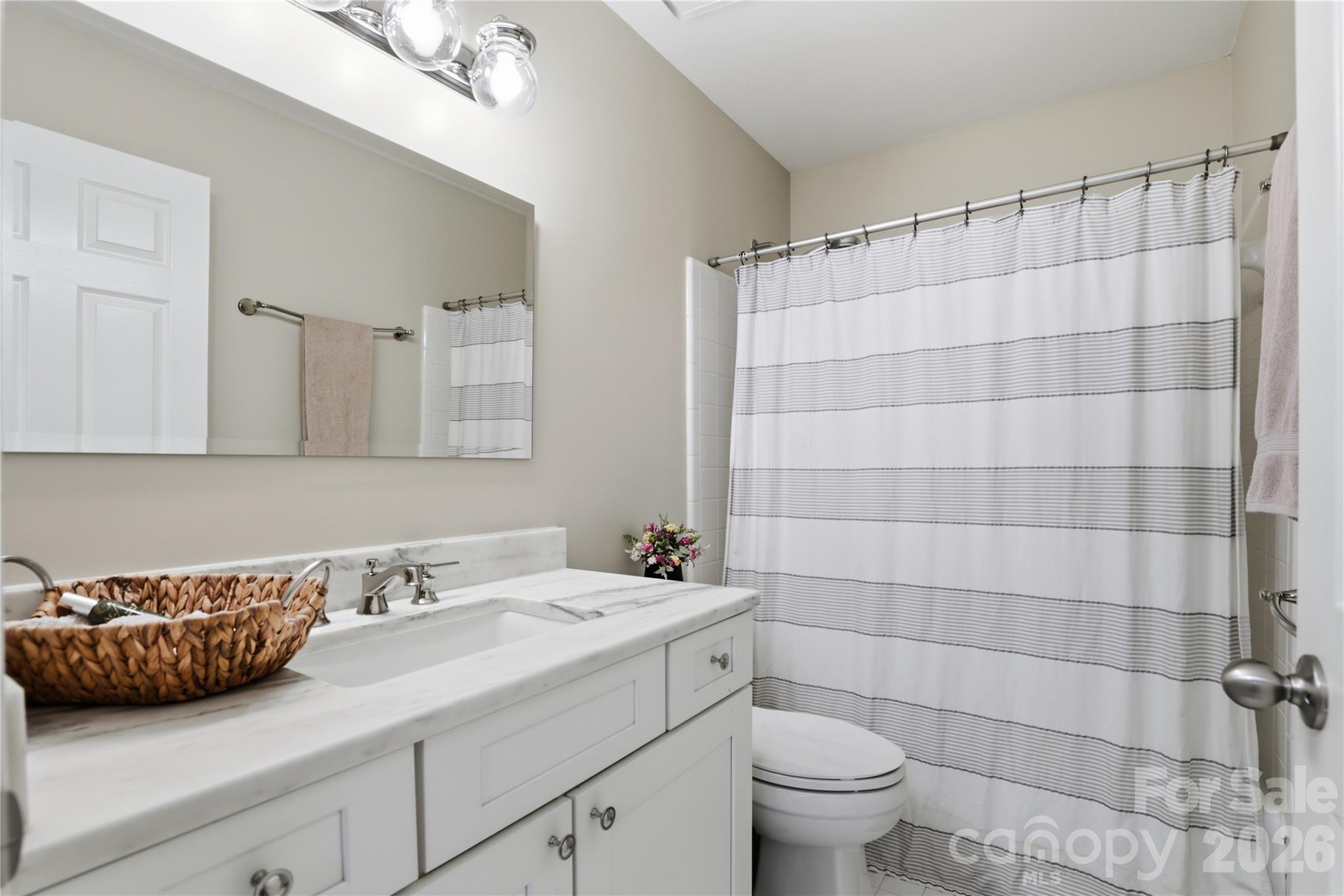 10040 Berkeley Forest Lane — Charlotte