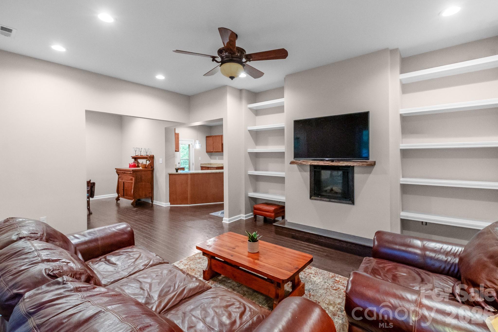 620 Welsh Avenue — Monroe