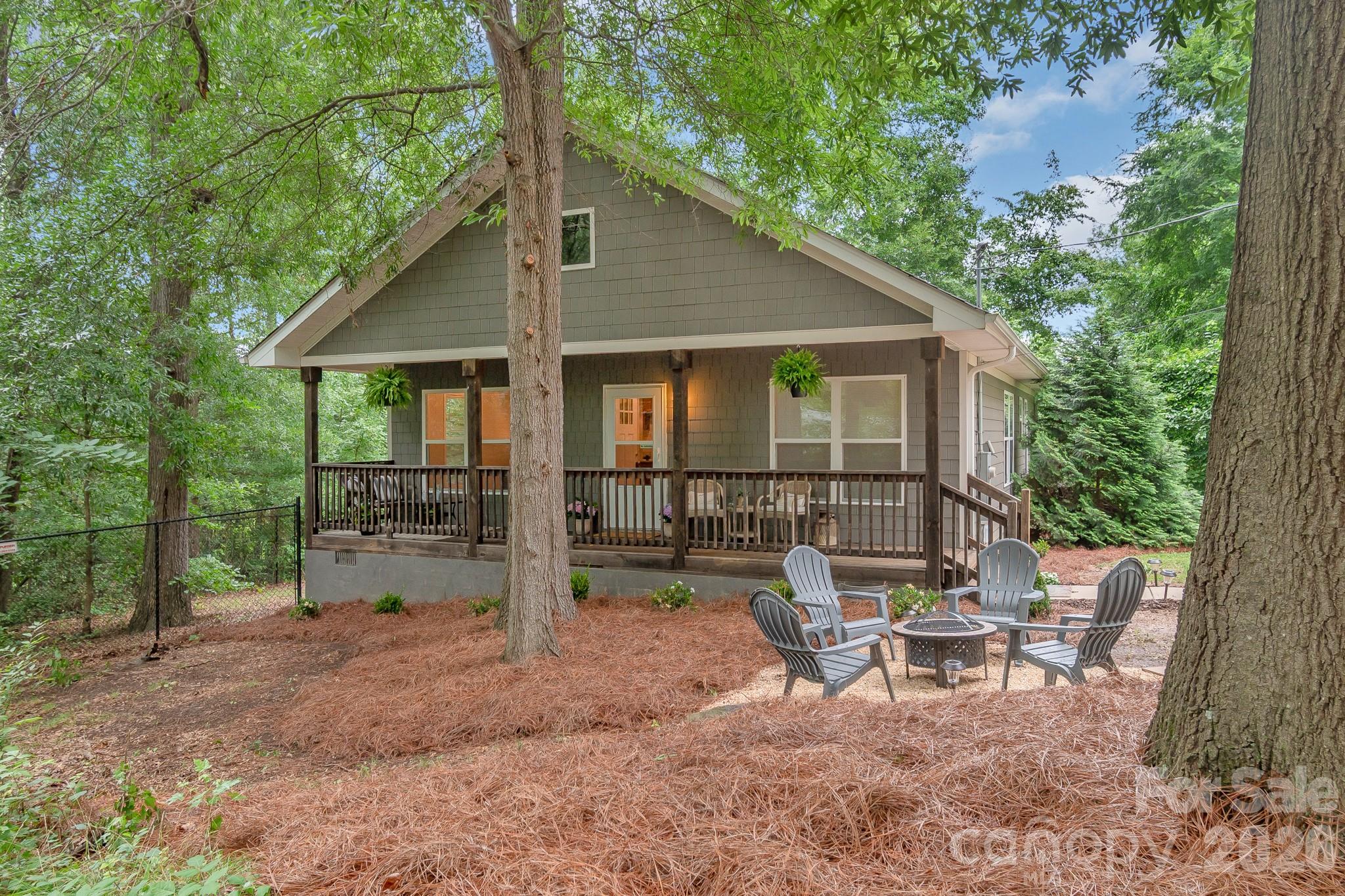 620 Welsh Avenue — Monroe