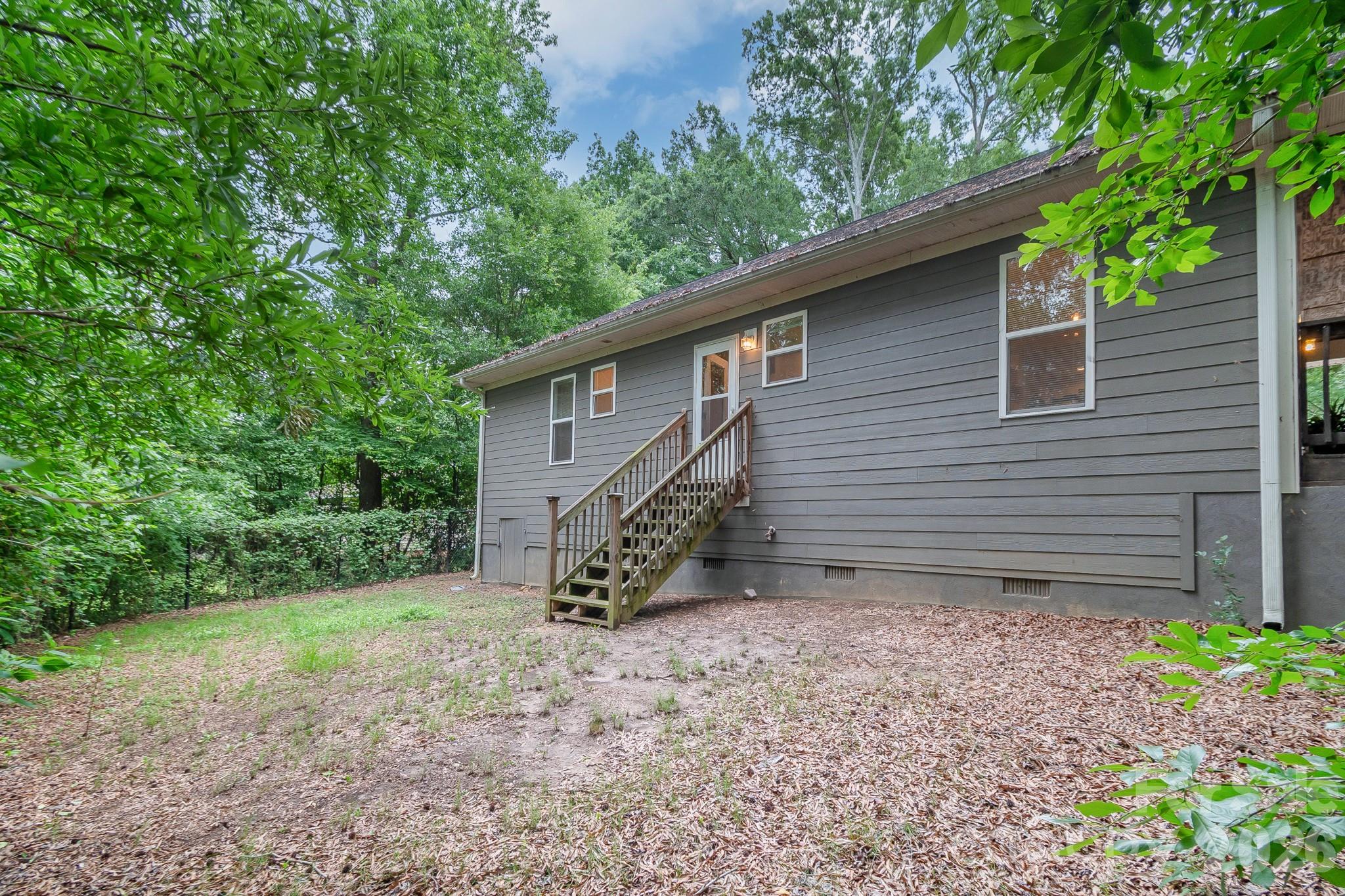 620 Welsh Avenue — Monroe